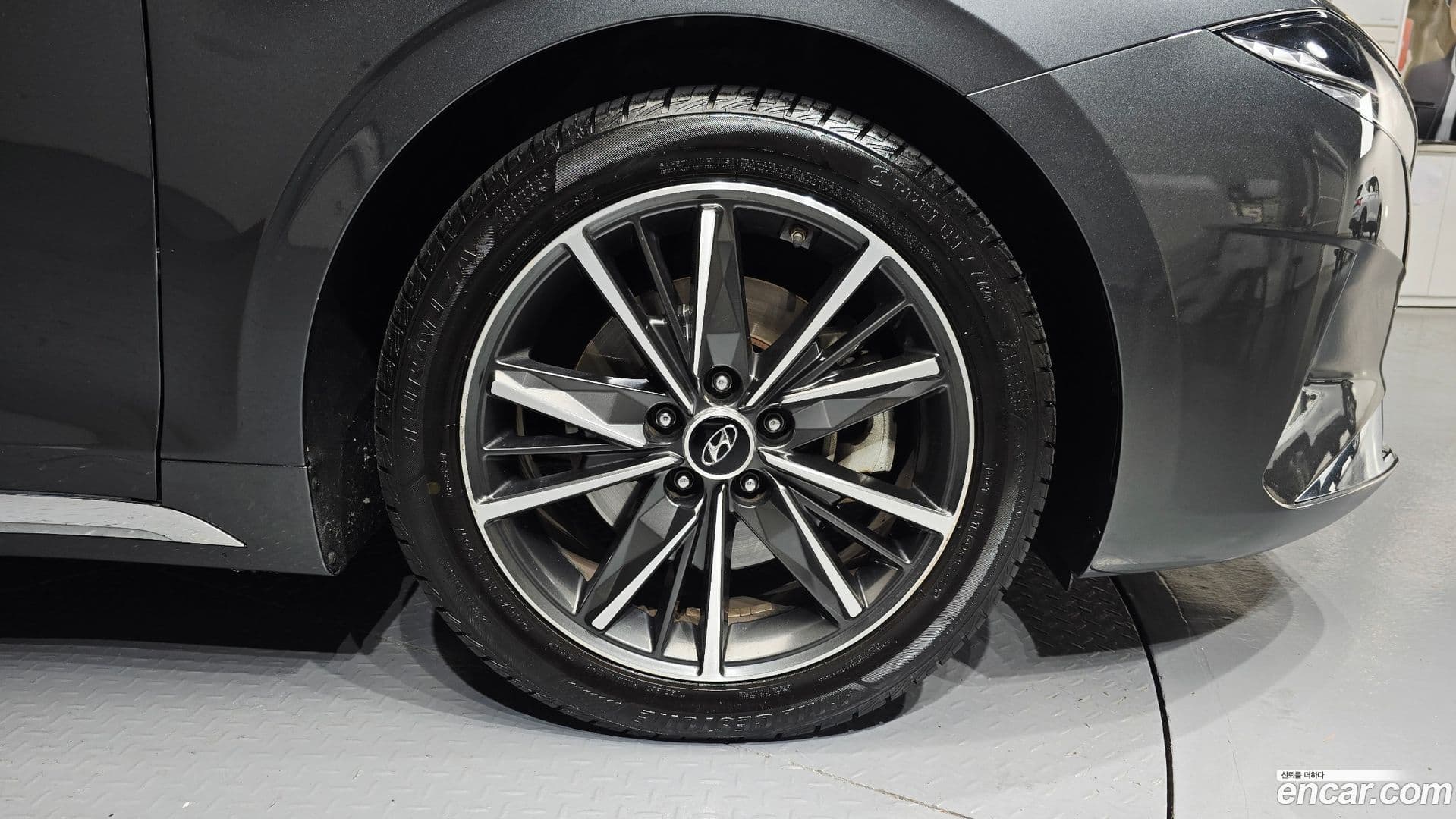 Main__Slider__Photo:Grandeur Hyundai 2021.3-20