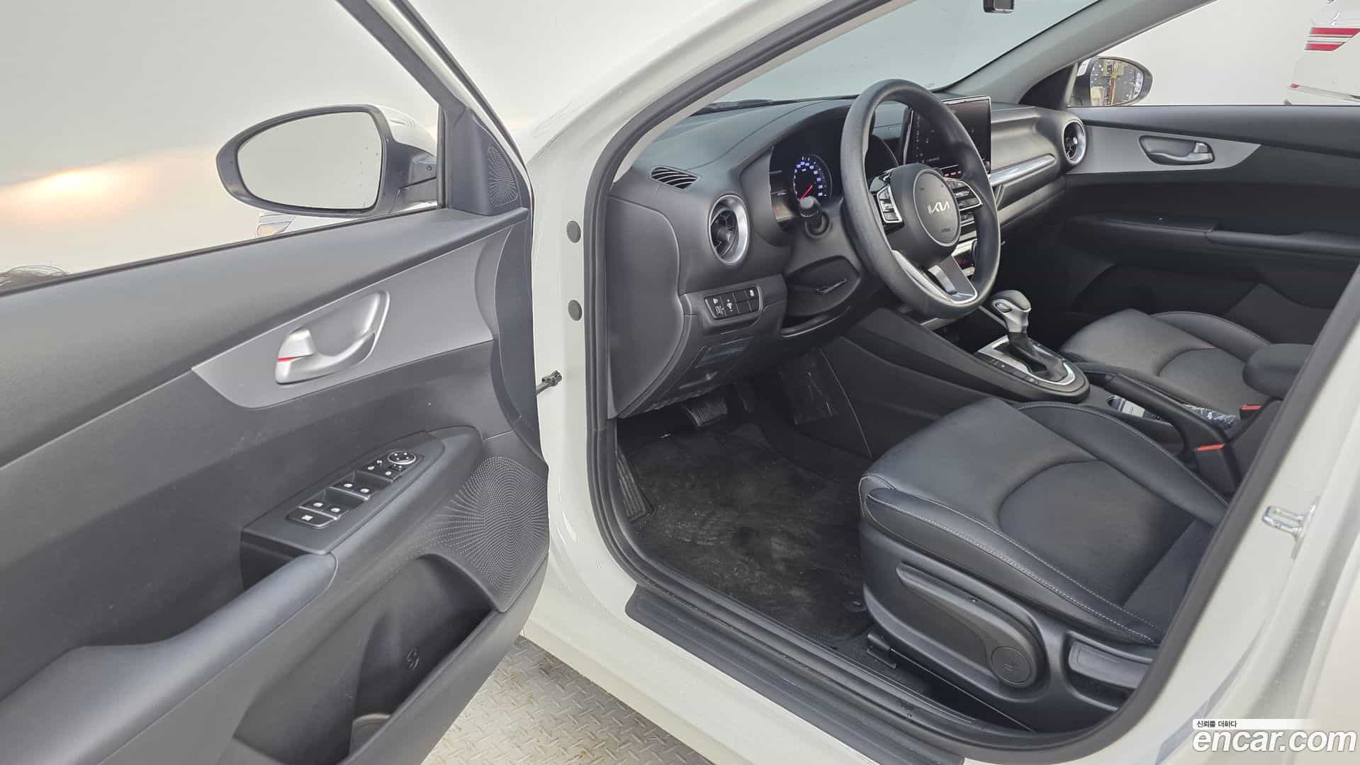 K3 Kia 2022.3-INNER-010