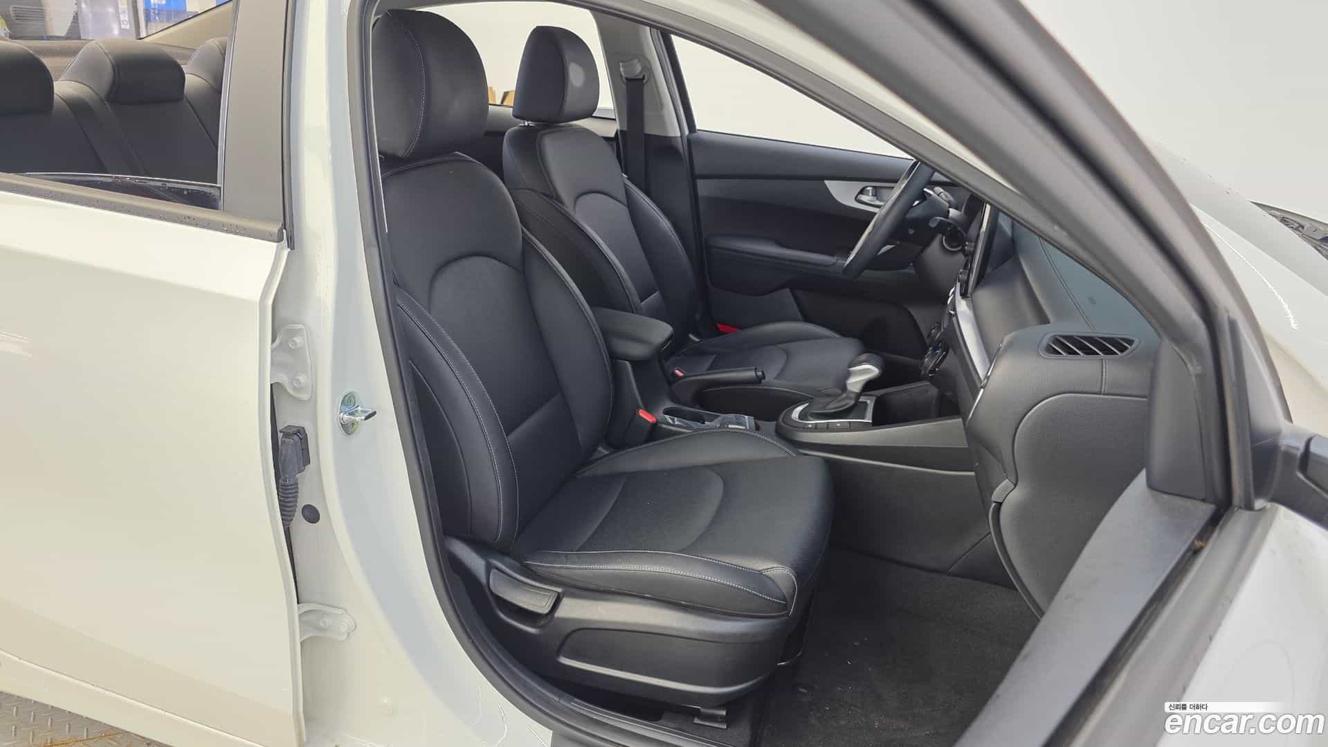 K3 Kia 2022.3-INNER-036