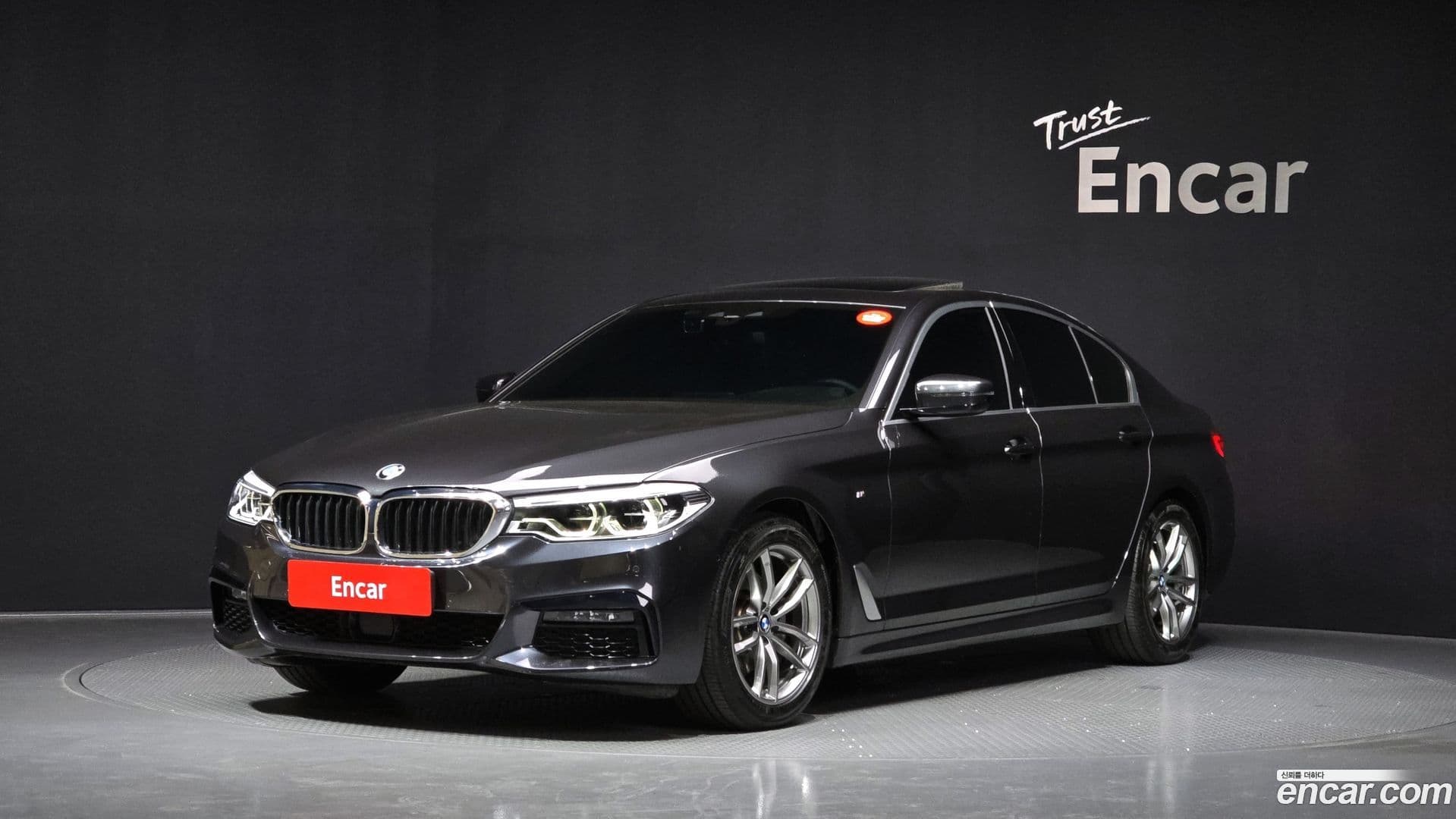 Main__Slider__Photo:5-Series BMW 2020.7-0