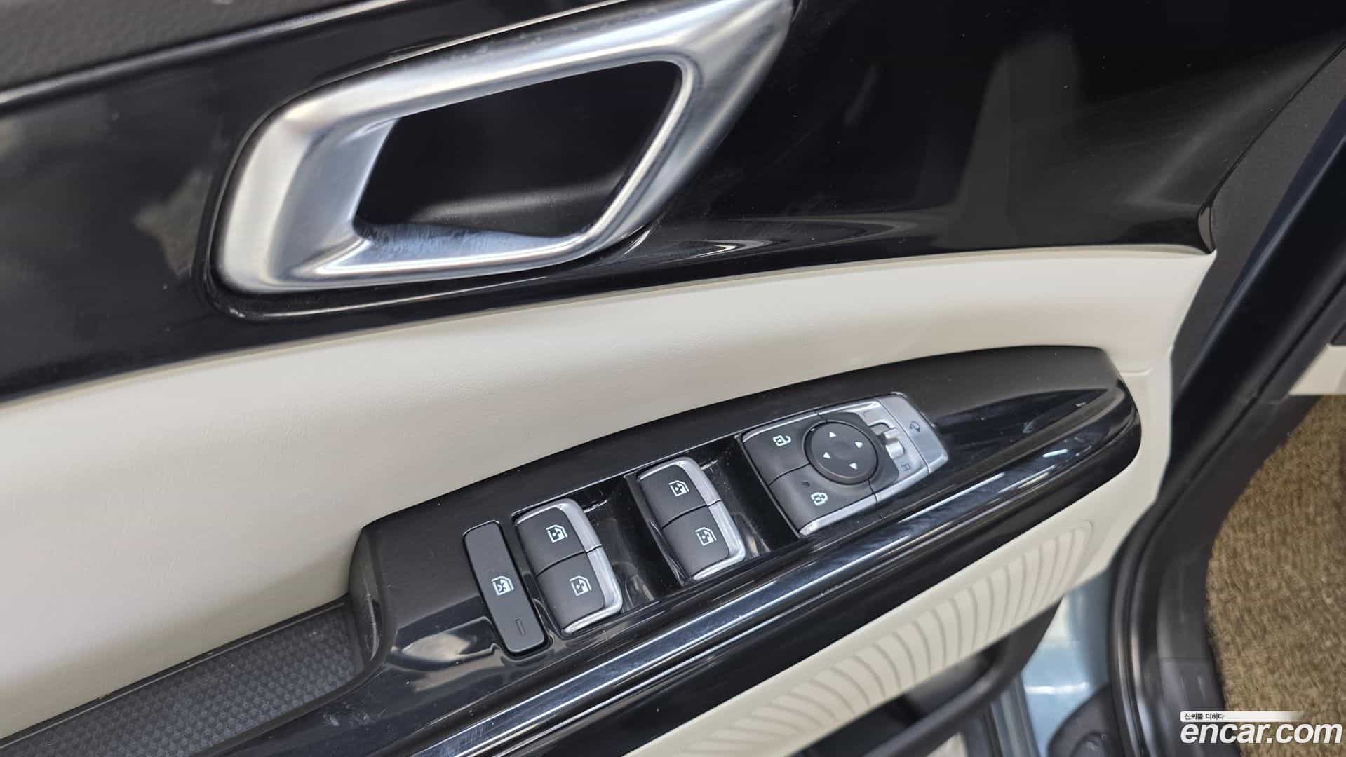 Canival Kia 2021.6-OPTION-022