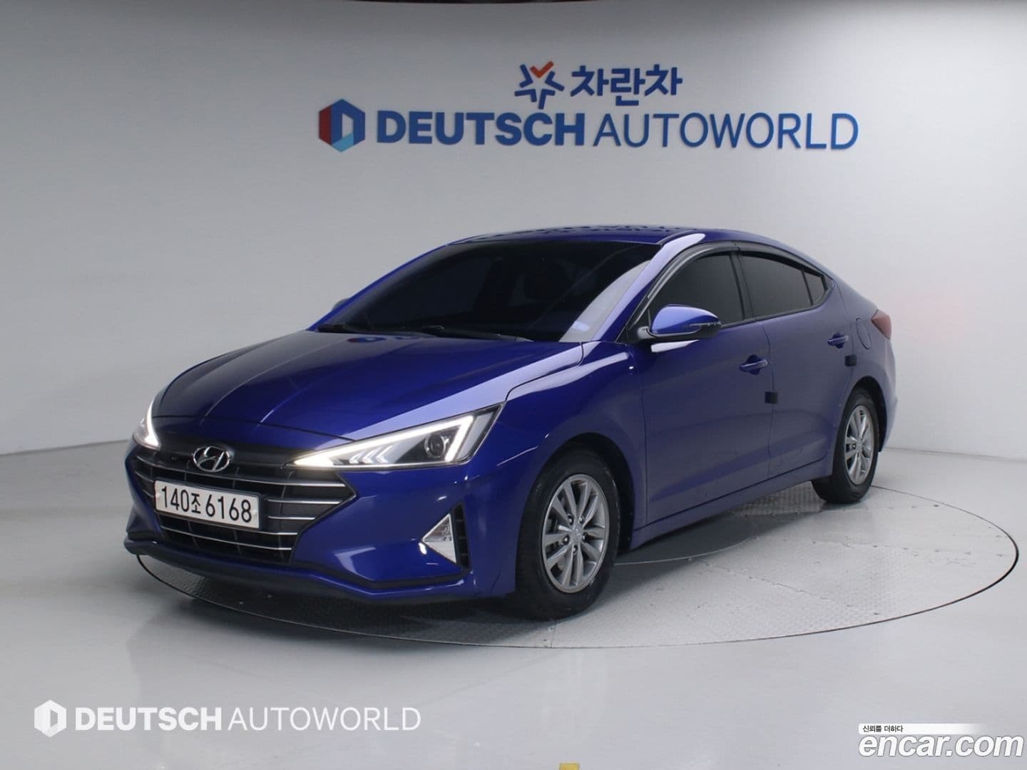 Main__Slider__Photo:AVANTE Hyundai 2019.6-0