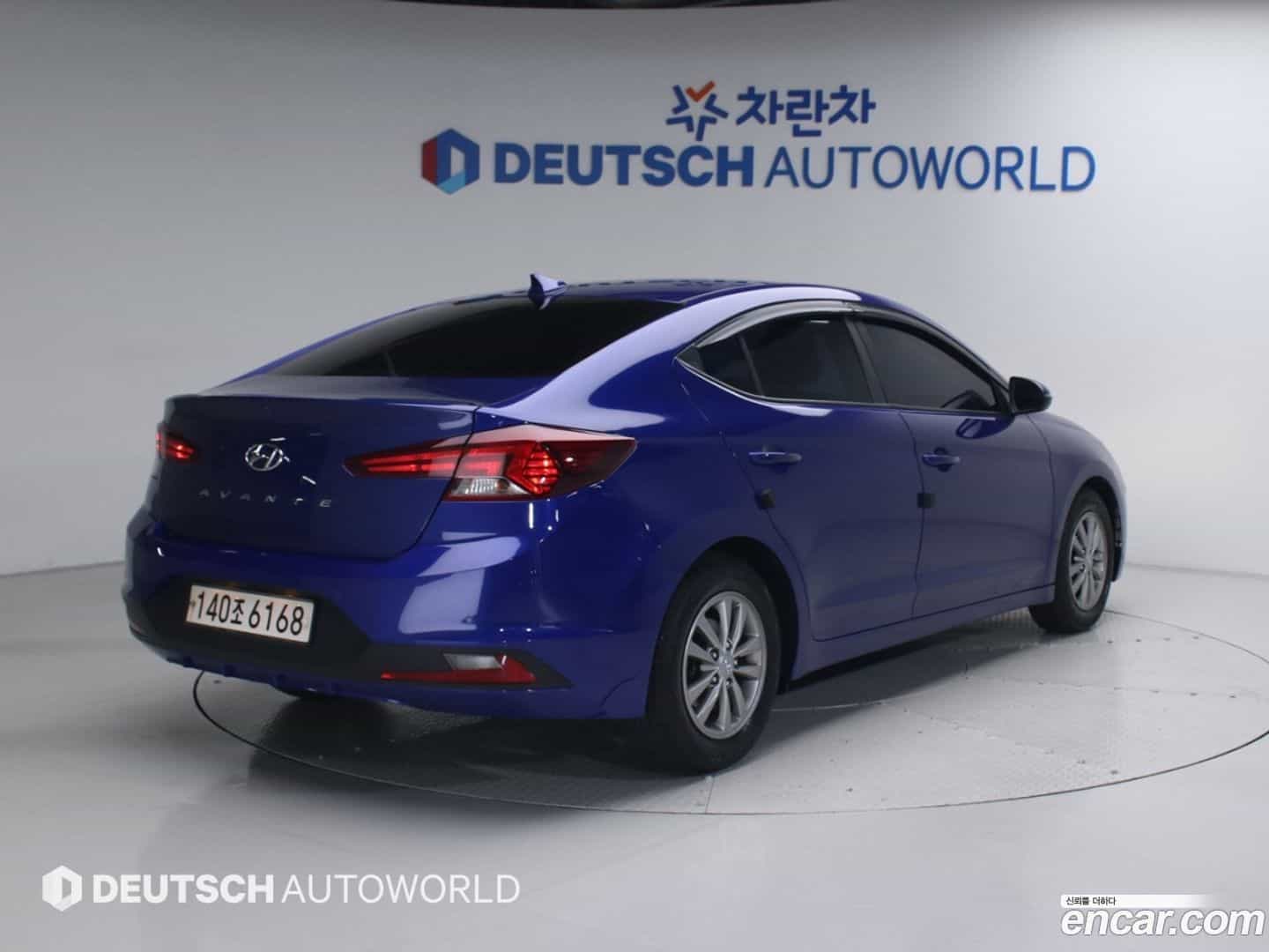 AVANTE Hyundai 2019.6-OUTER-002
