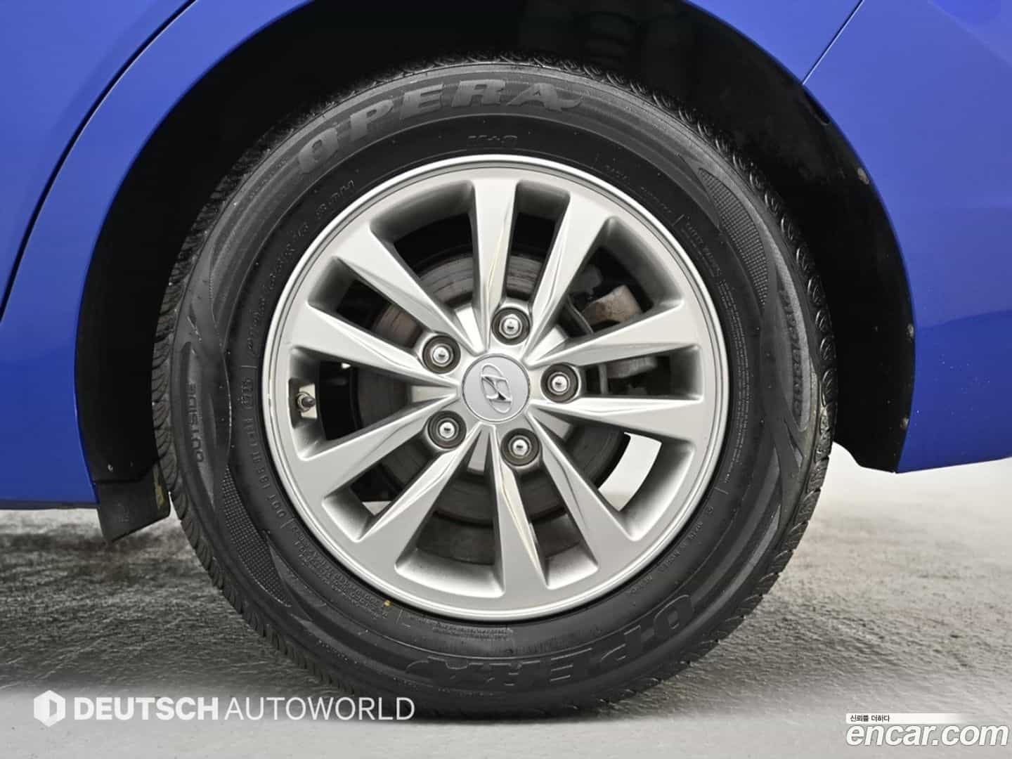 AVANTE Hyundai 2019.6-OUTER-005