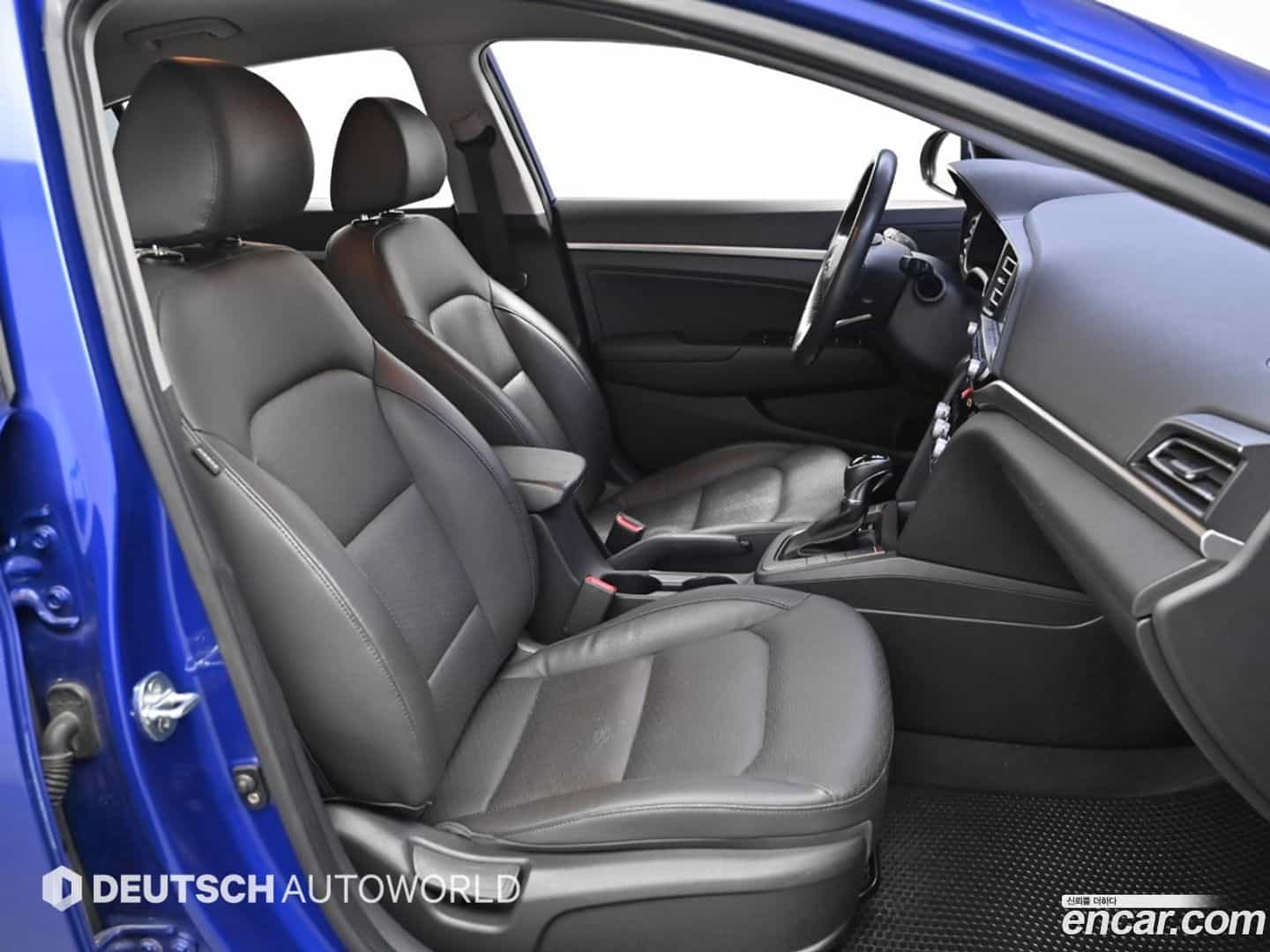 AVANTE Hyundai 2019.6-INNER-010