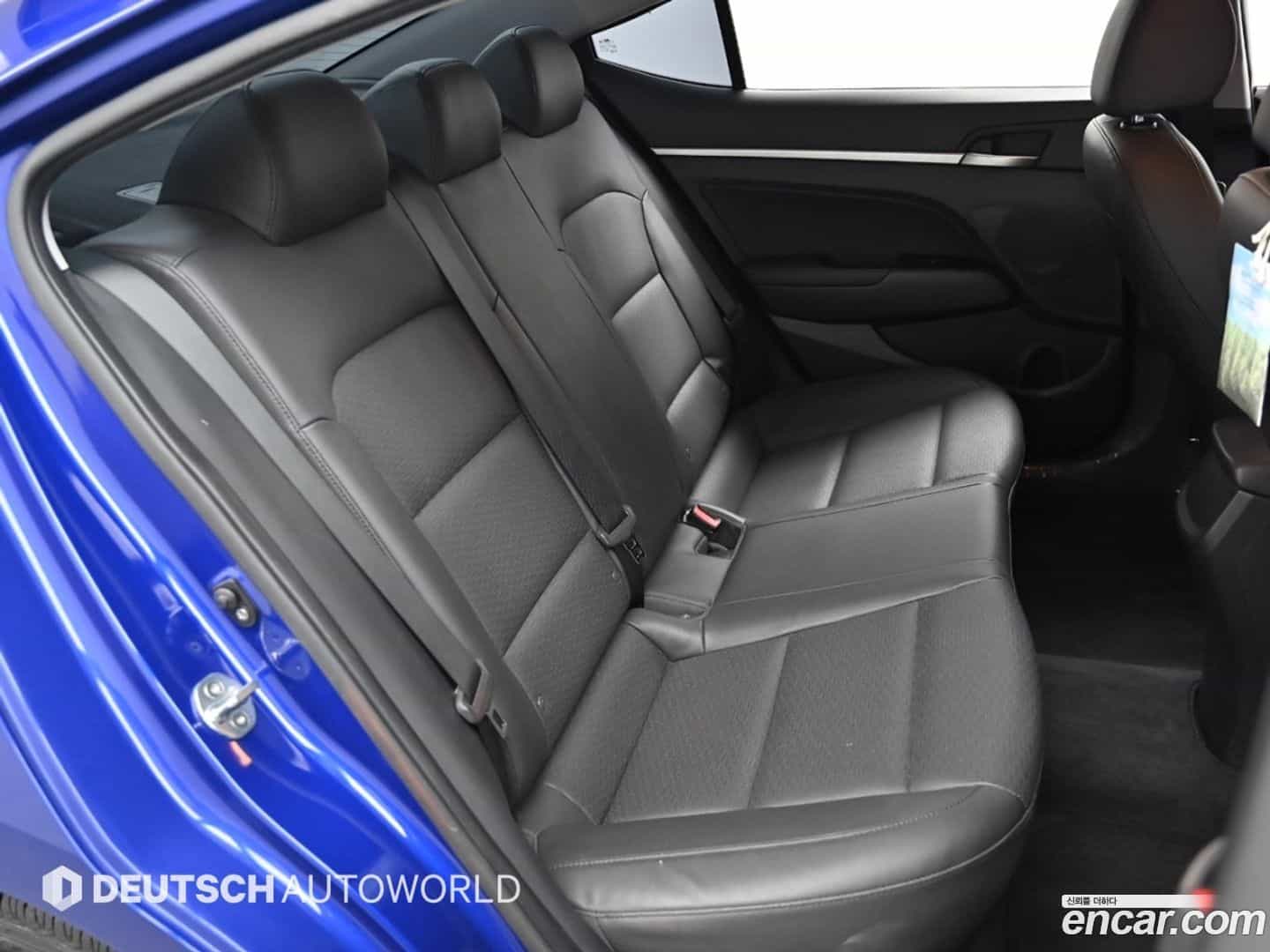 AVANTE Hyundai 2019.6-OPTION-016