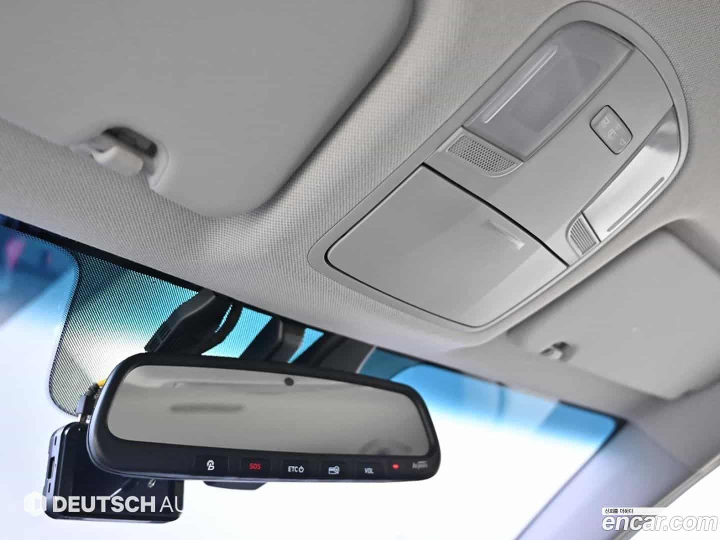 AVANTE Hyundai 2019.6-OPTION-022