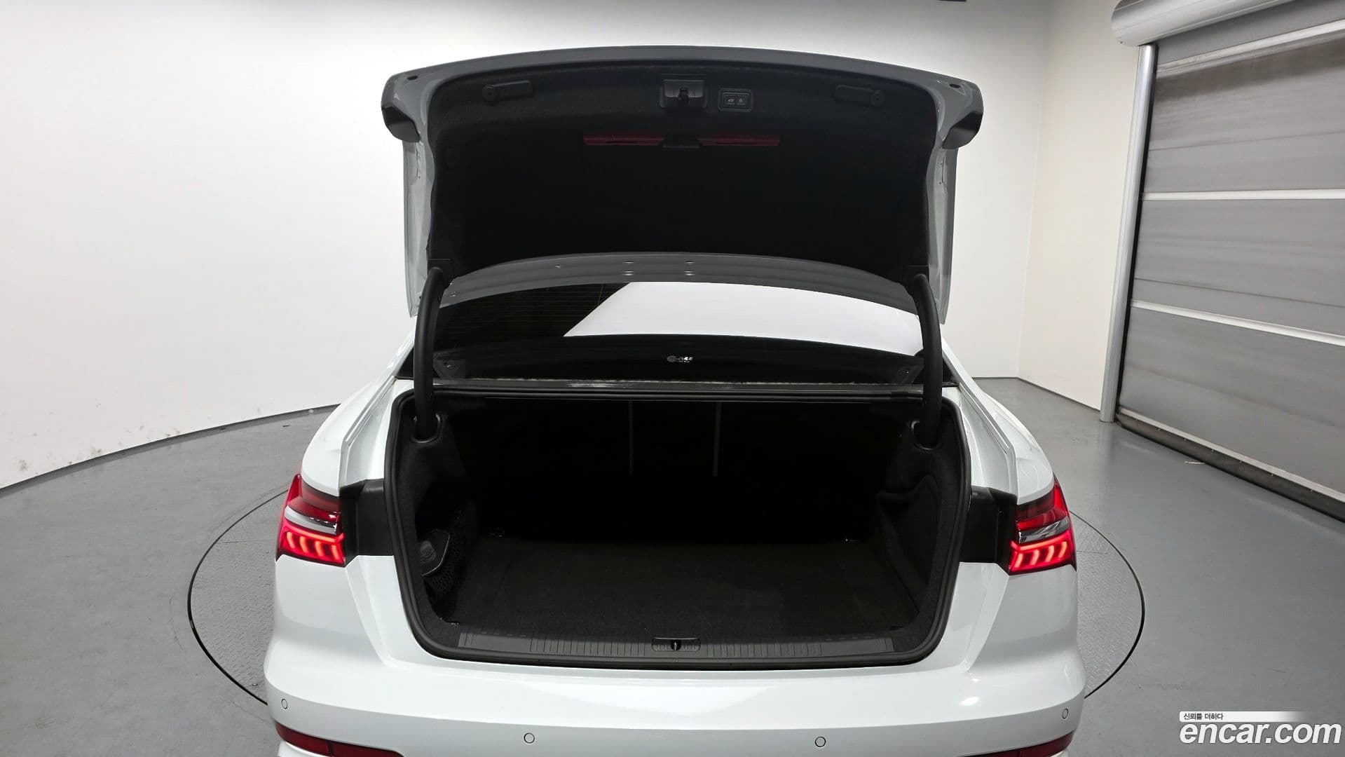 Main__Slider__Photo:A6 Audi 2023.1-19