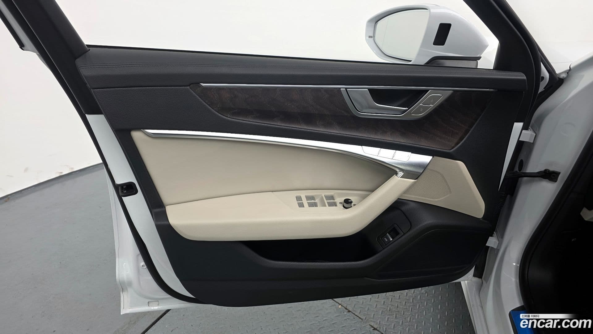 Main__Slider__Photo:A6 Audi 2023.1-23