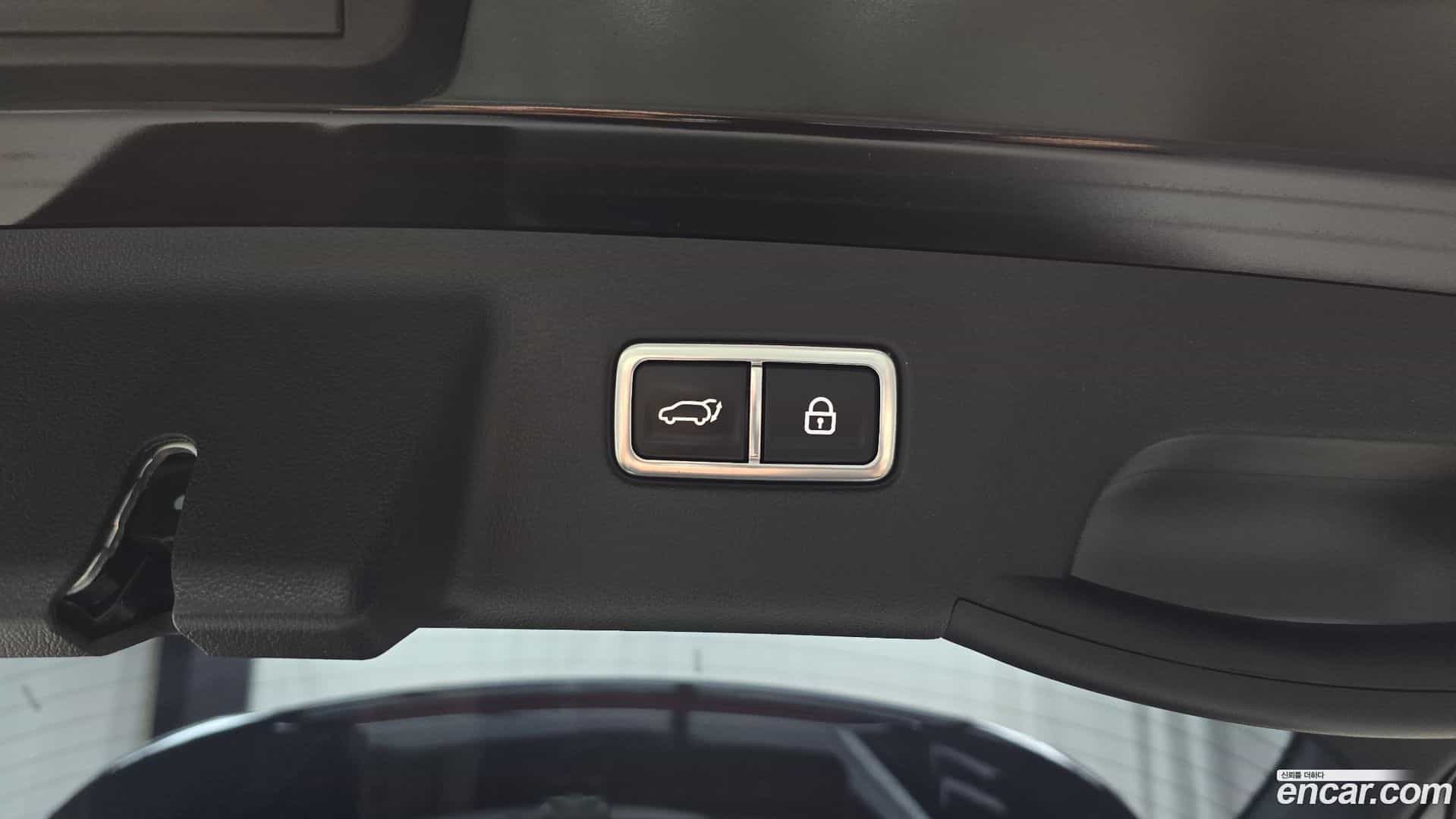 Sorento Kia 2023.3-OPTION-041