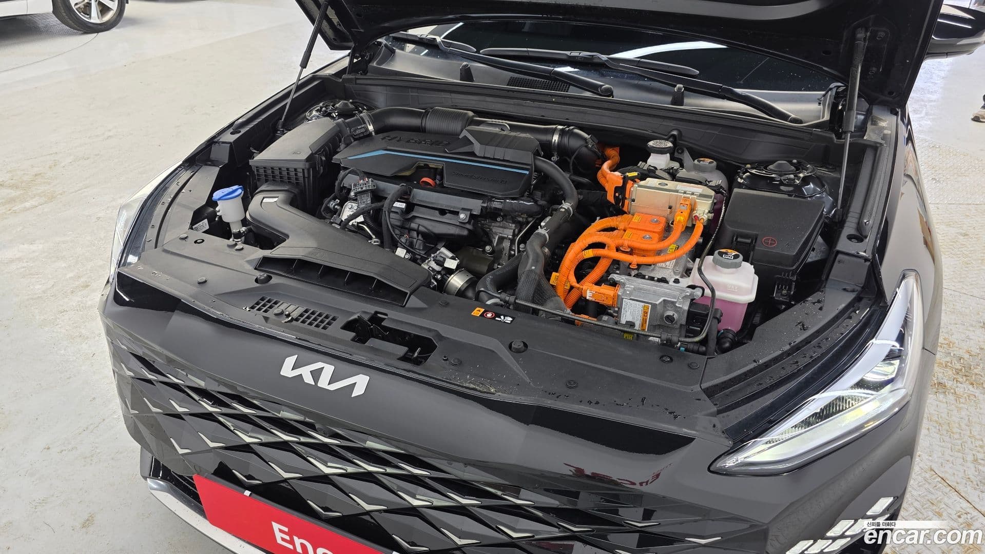 Main__Slider__Photo:K8 Kia 2023.4-5