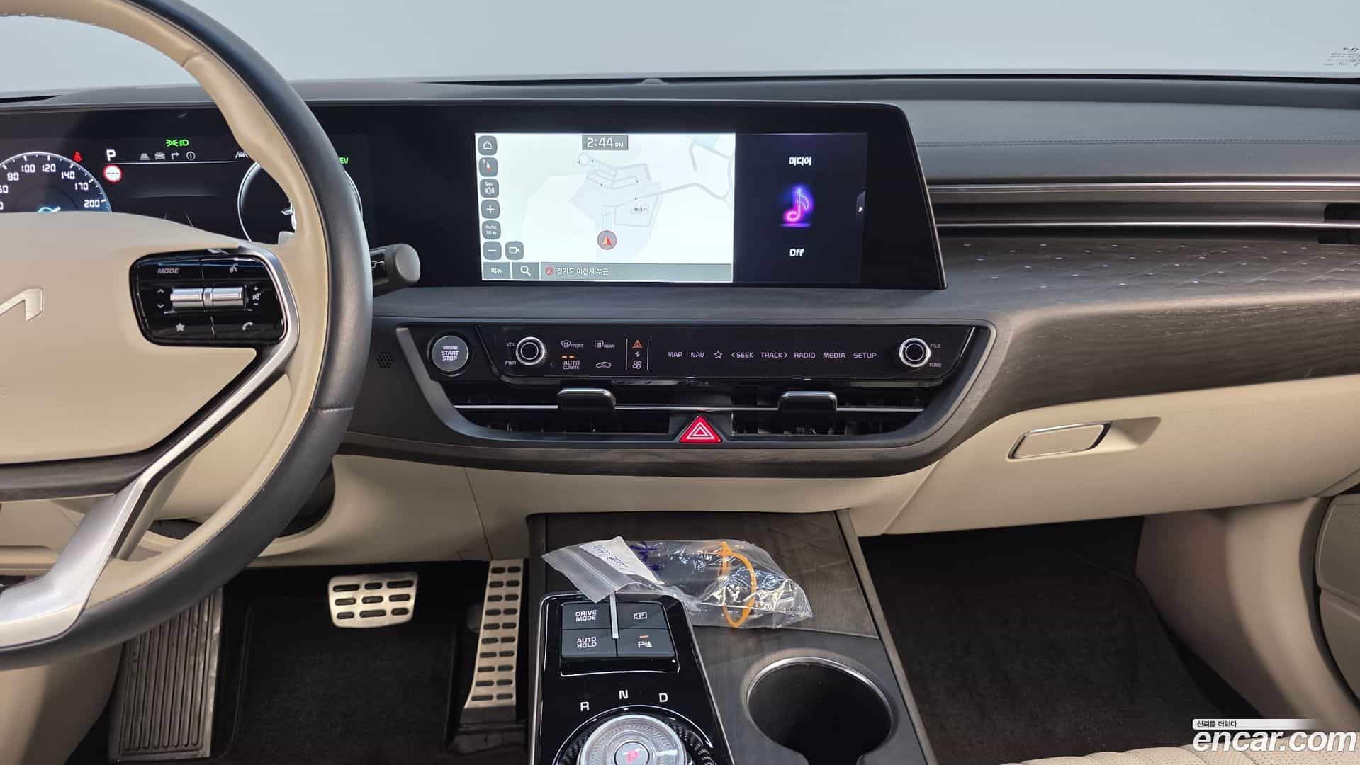 K8 Kia 2023.4-OPTION-016