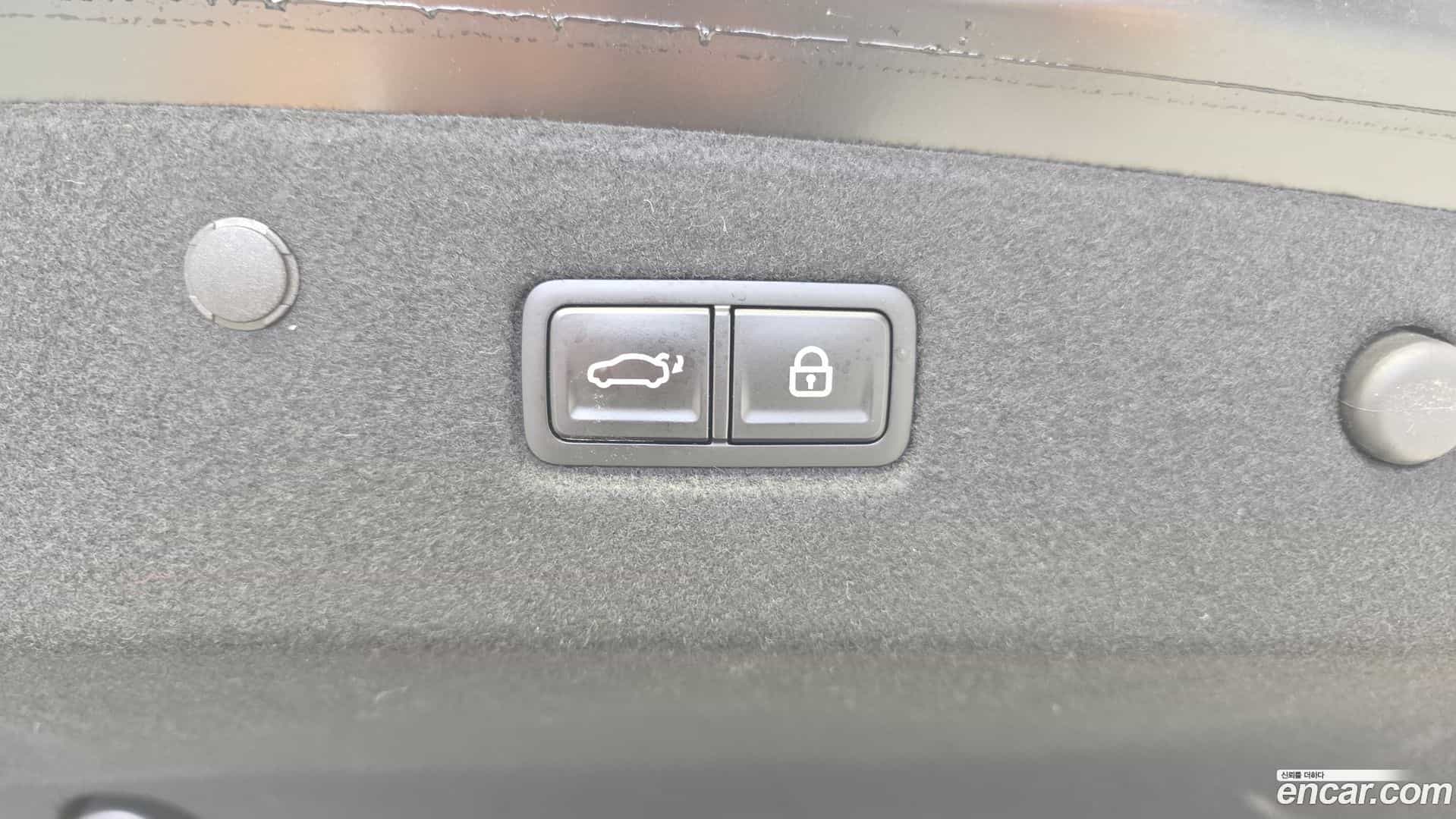 K8 Kia 2023.4-OPTION-019