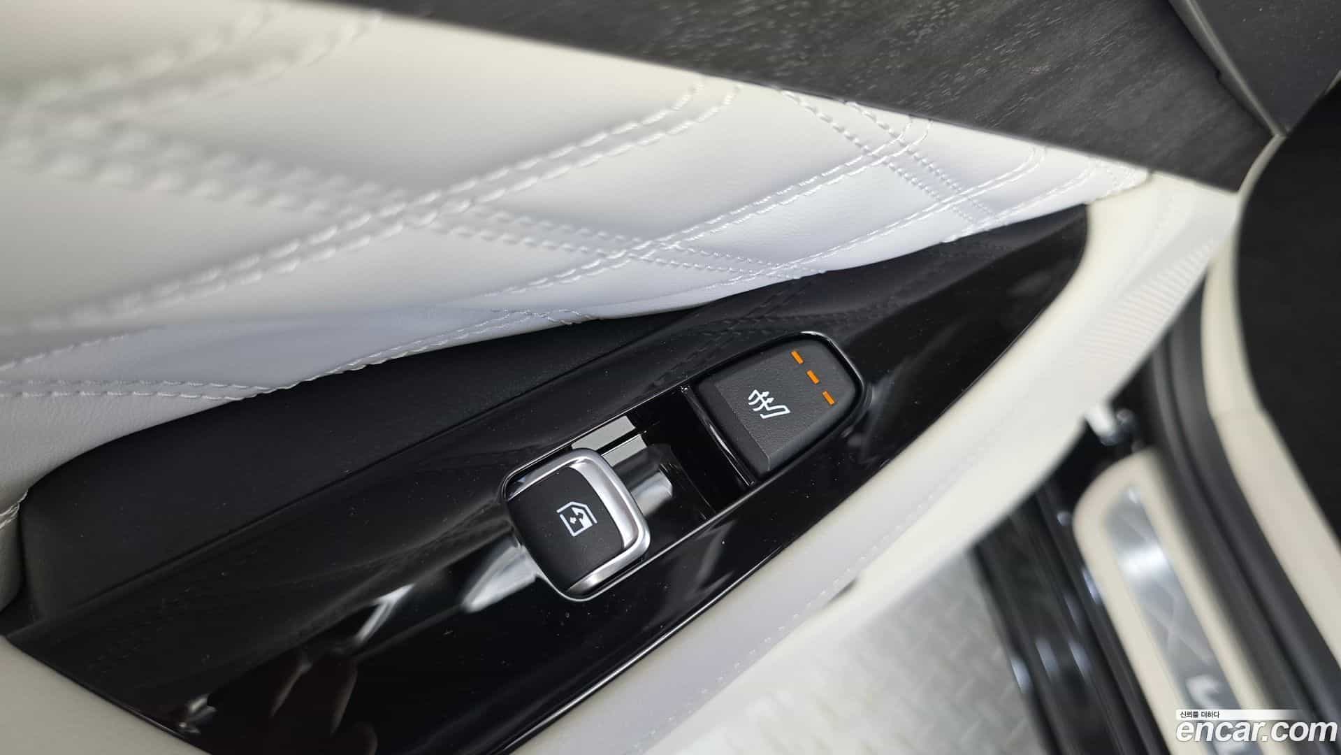 K8 Kia 2023.4-OPTION-023