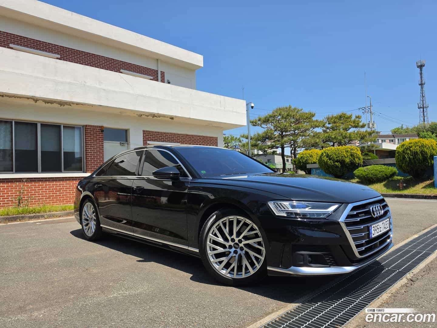 A8 Audi 2021.10-OUTER-003