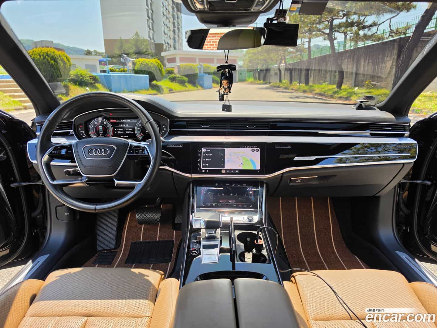 A8 Audi 2021.10-INNER-010