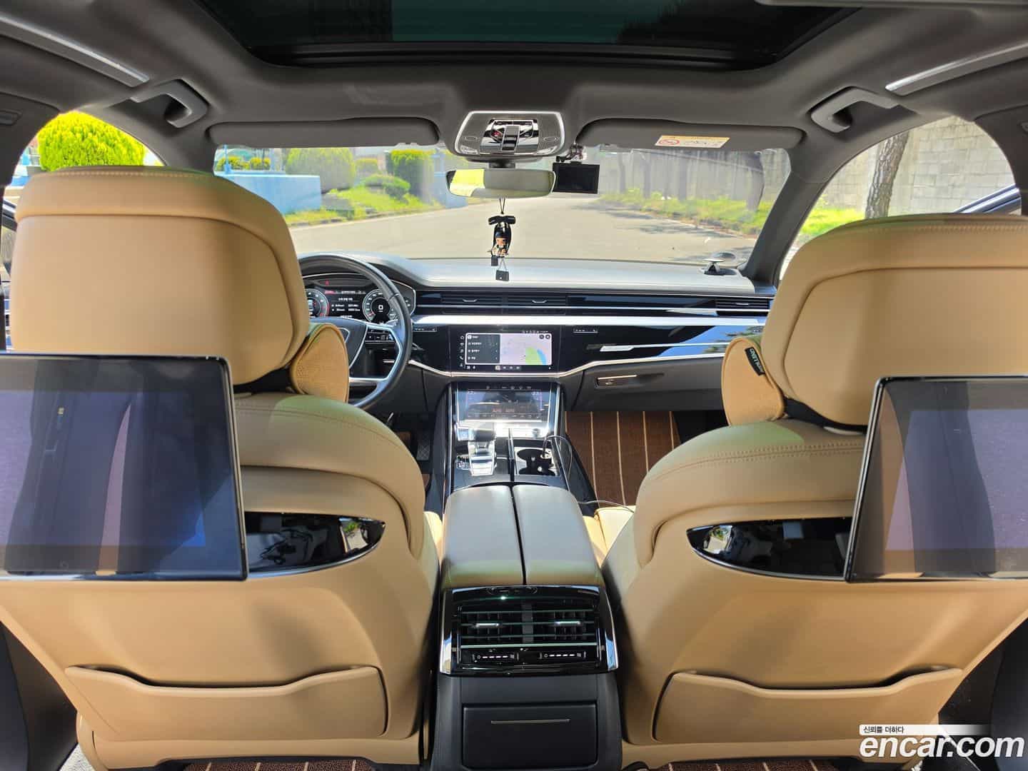 A8 Audi 2021.10-OPTION-021