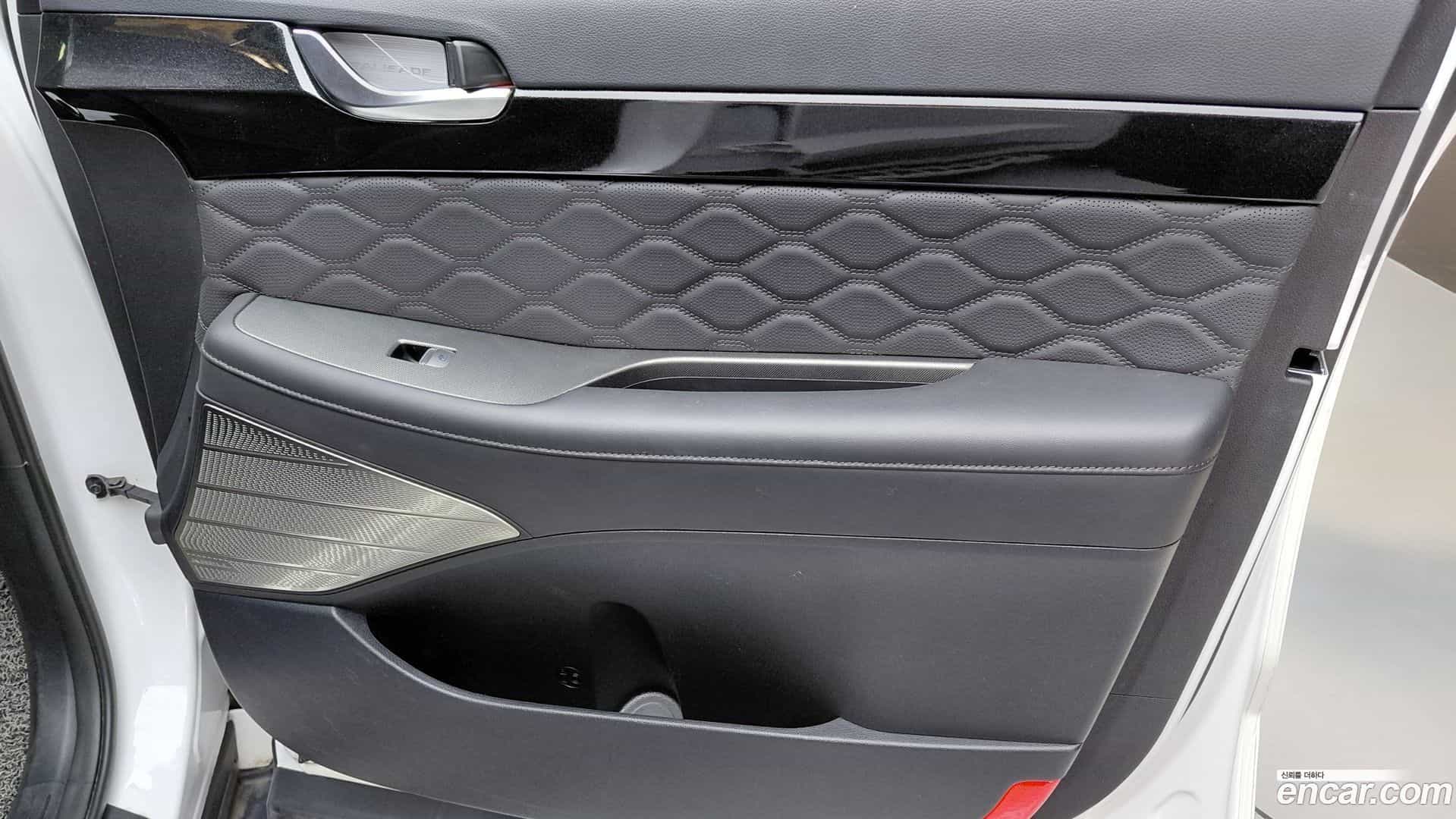 Palisade Hyundai 2022.1-INNER-035