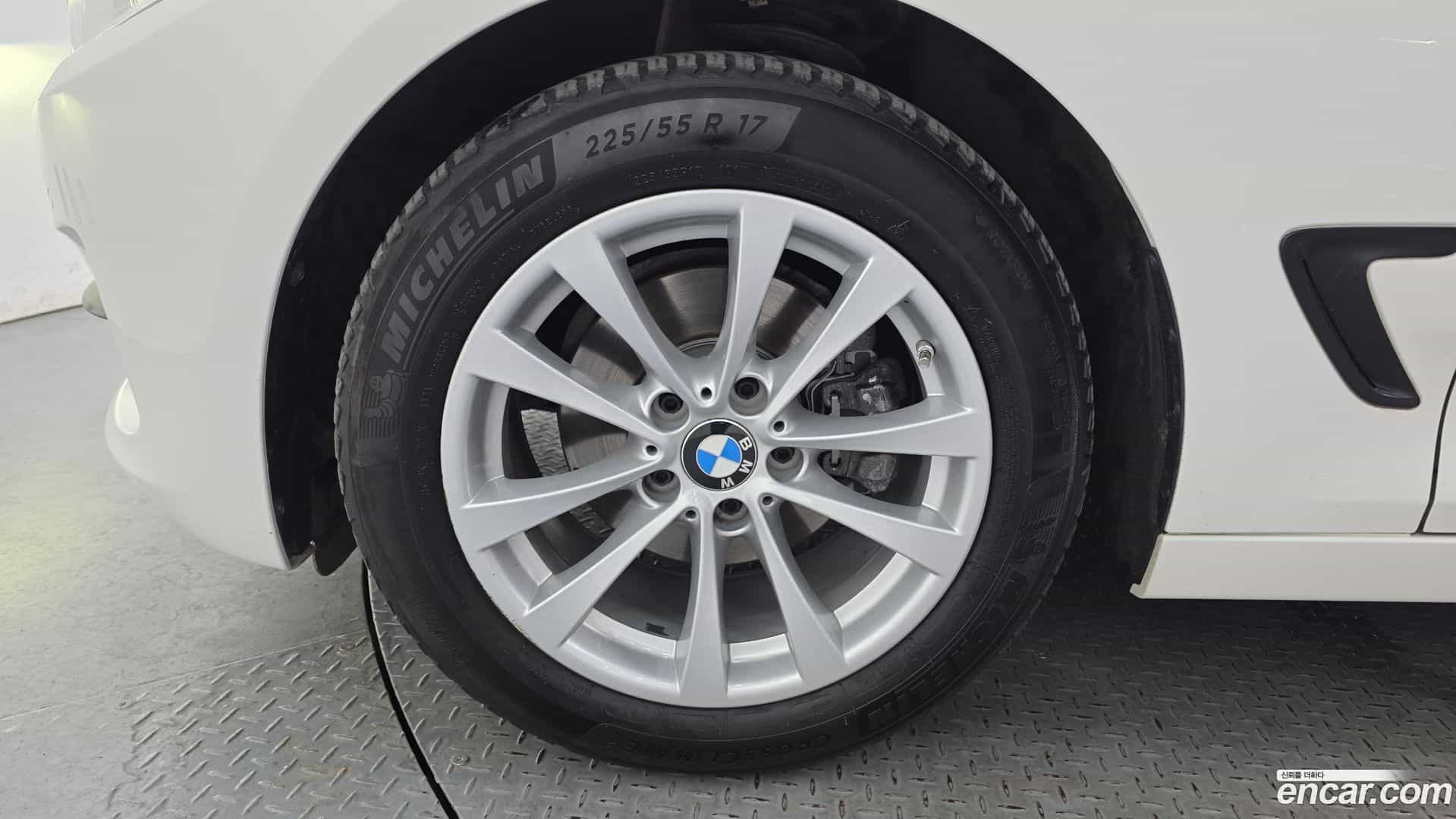 Gran Turismo BMW 2017.8-OUTER-005