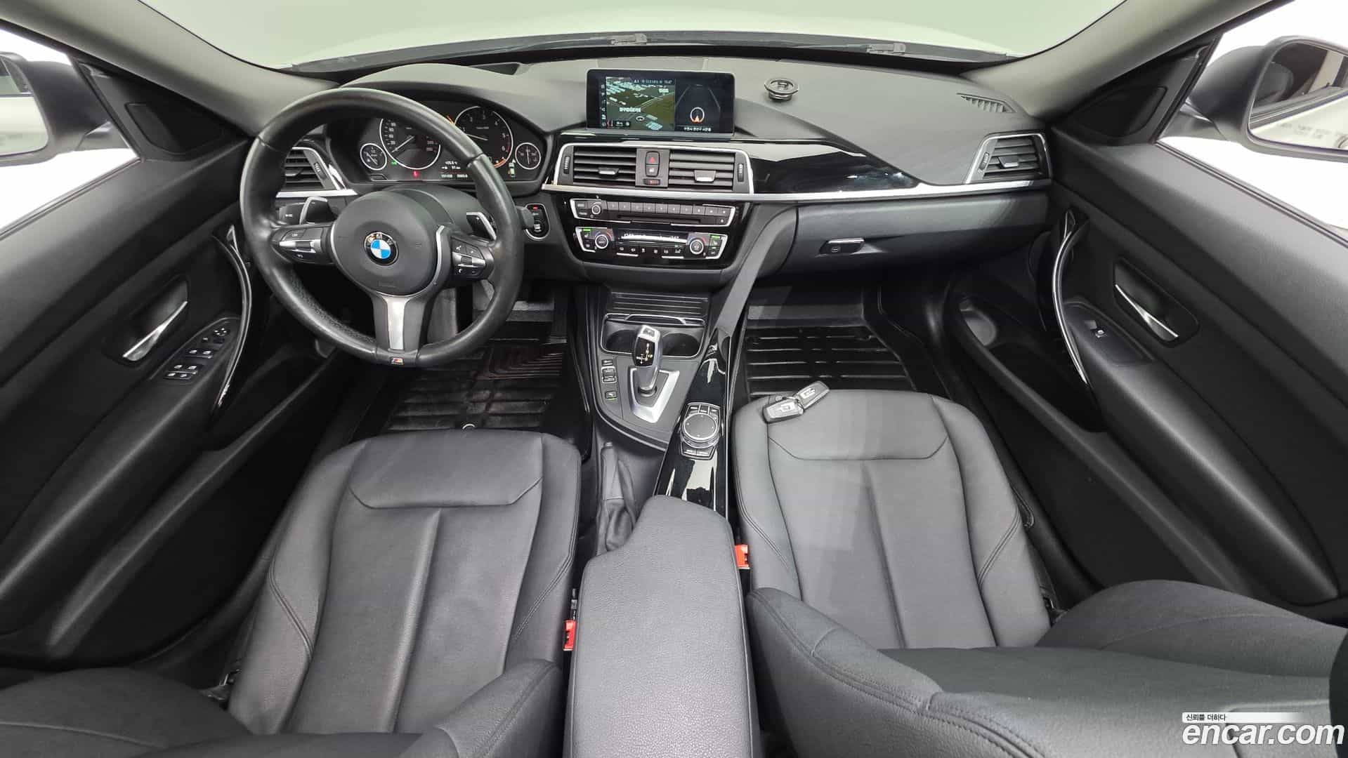Gran Turismo BMW 2017.8-INNER-007