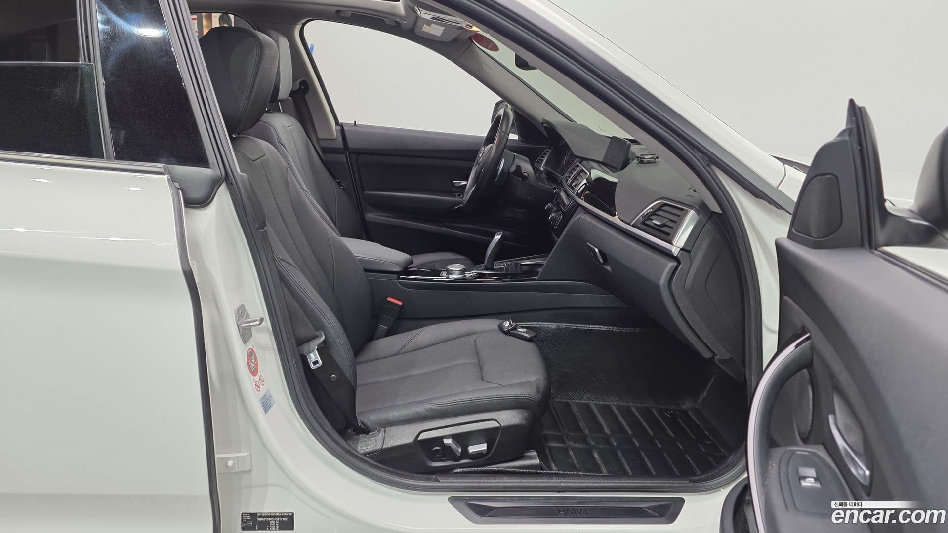 Main__Slider__Photo:Gran Turismo BMW 2017.8-25