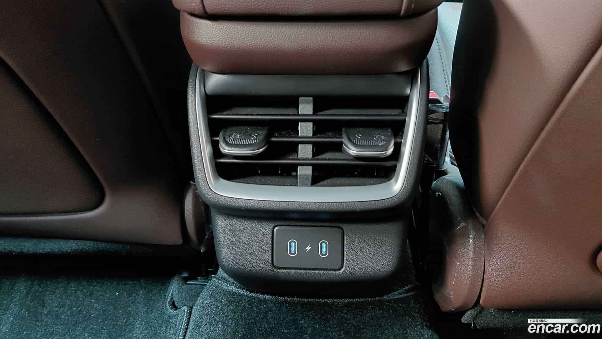 Grandeur Hyundai 2024.3-OPTION-046