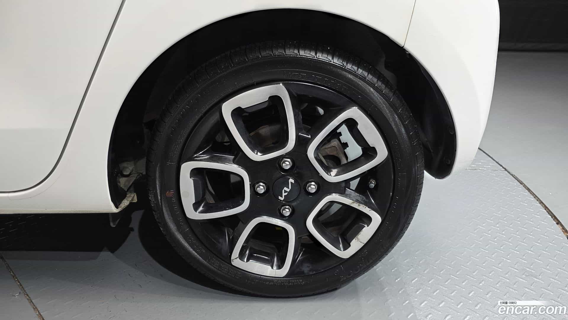 RAY Kia 2022.6-OUTER-031
