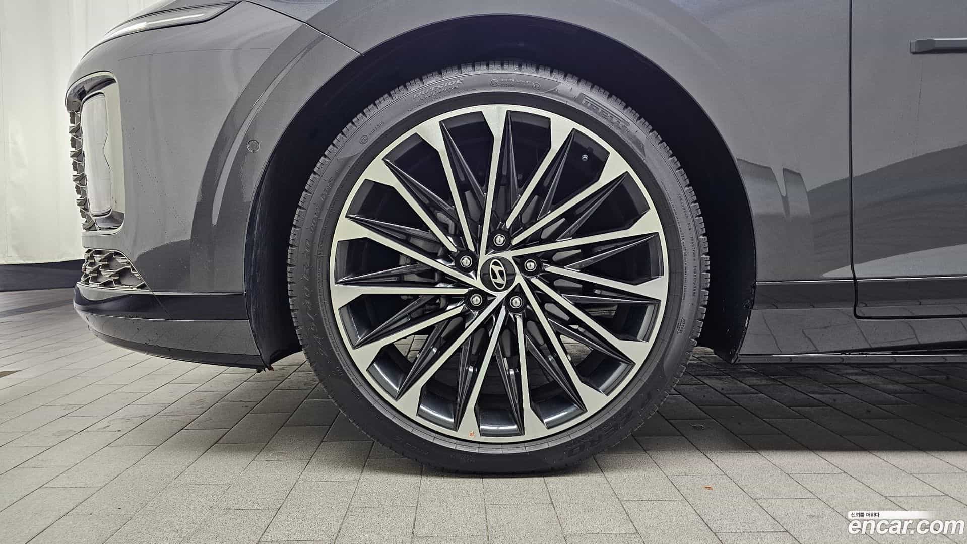 Grandeur Hyundai 2025.1-OUTER-005
