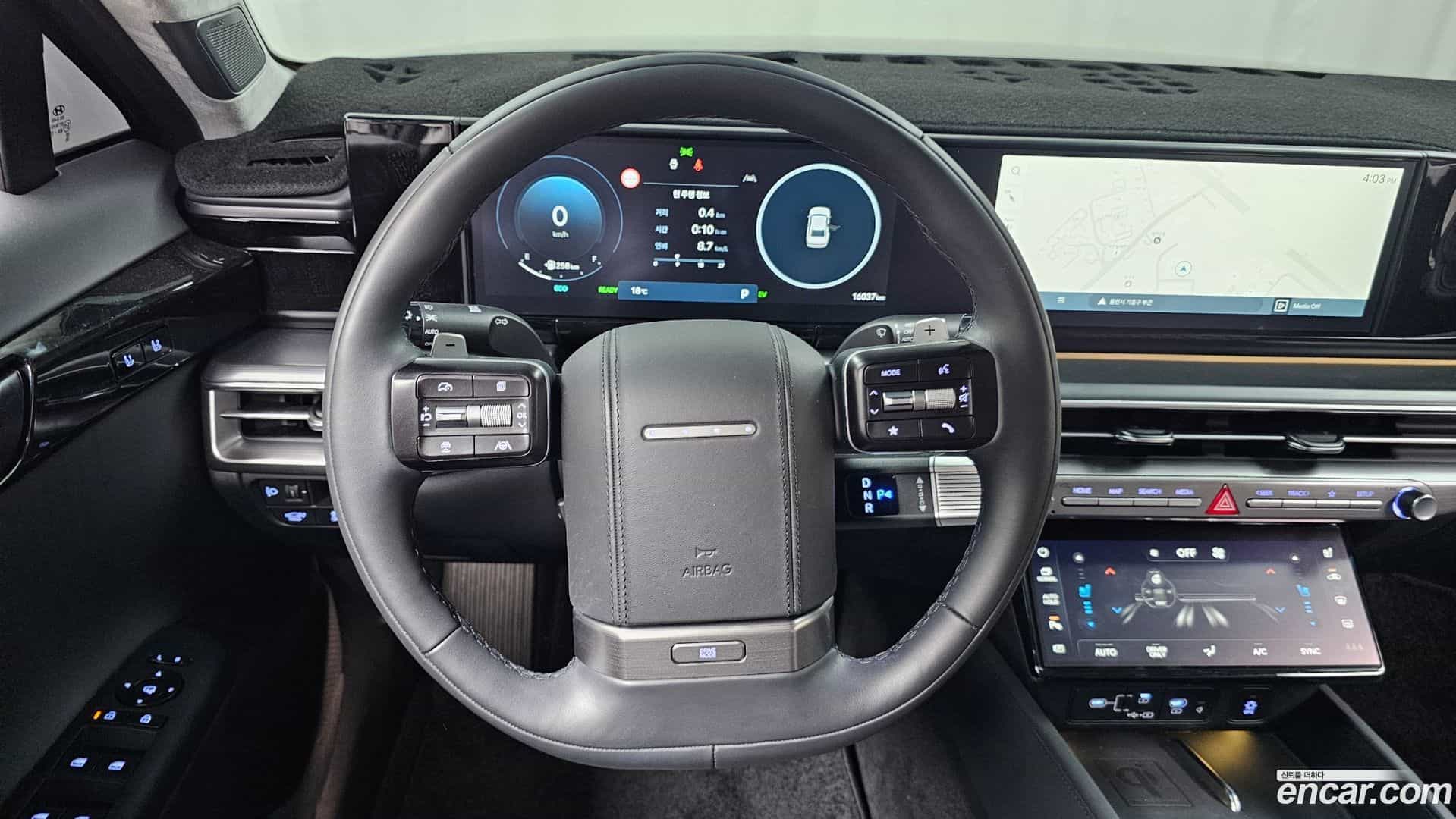 Grandeur Hyundai 2025.1-OPTION-017
