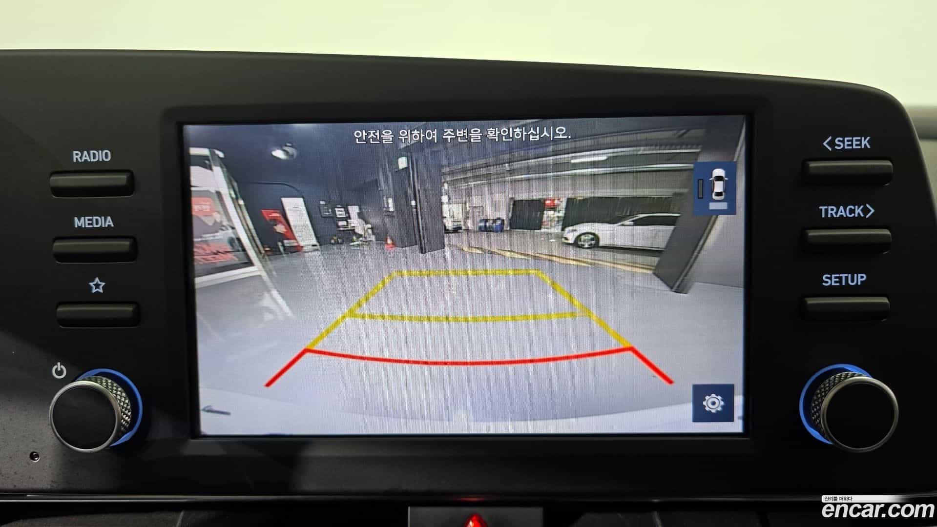 AVANTE Hyundai 2021.3-OPTION-018