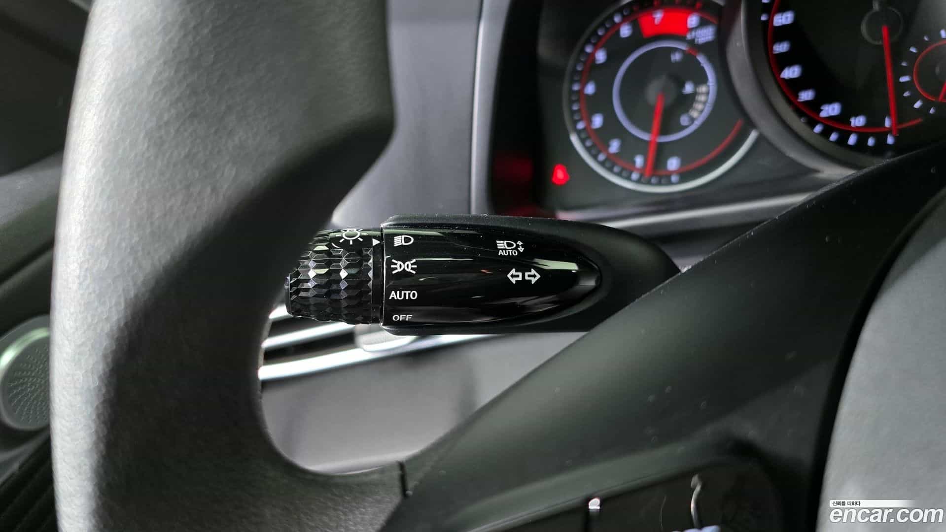 AVANTE Hyundai 2021.3-OPTION-021
