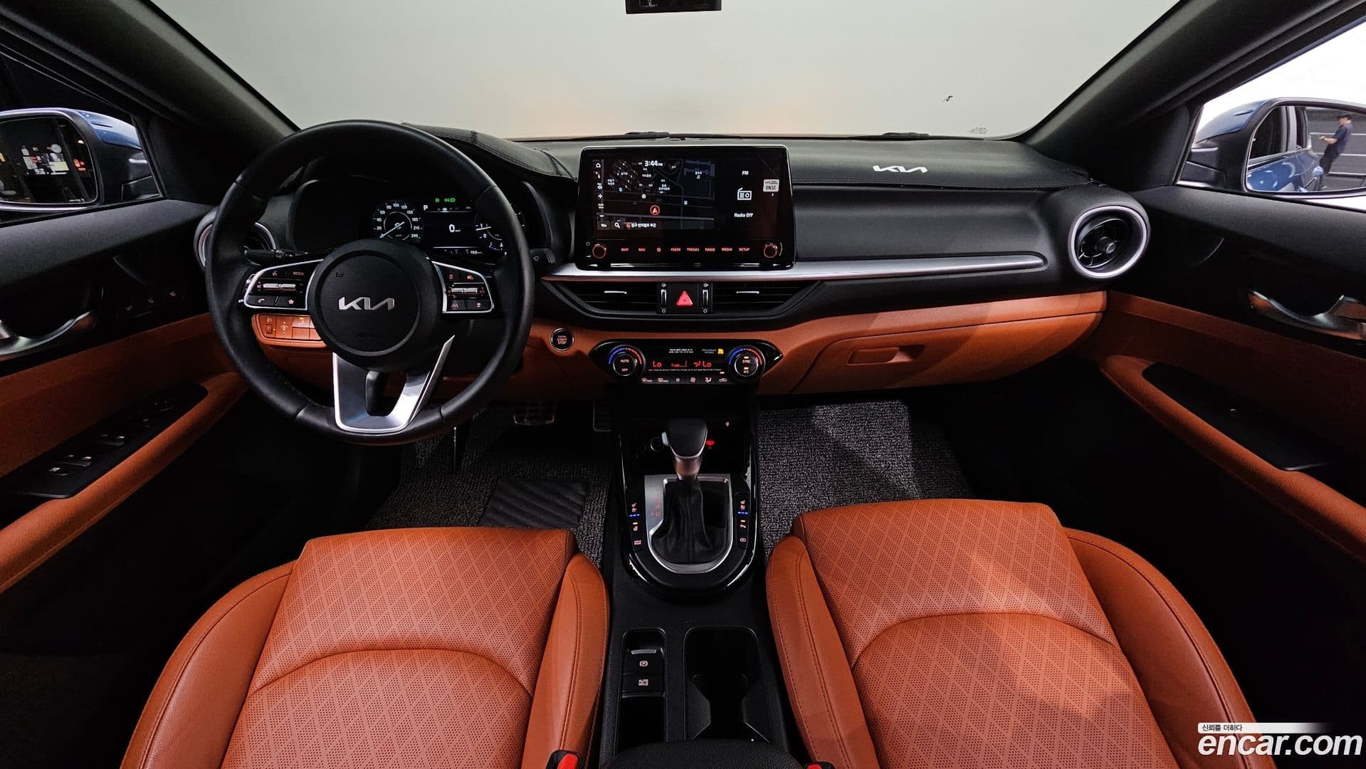 Main__Slider__Photo:K3 Kia 2022.11-6