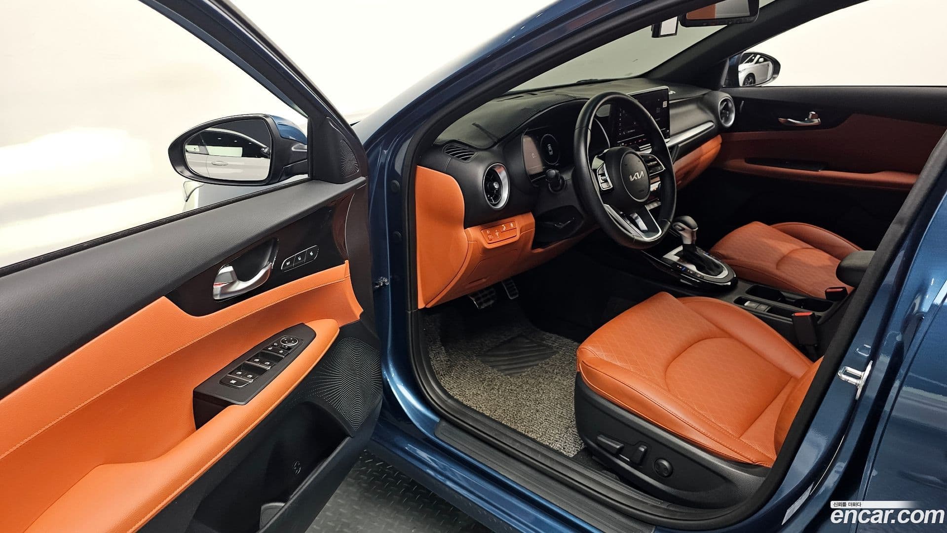 Main__Slider__Photo:K3 Kia 2022.11-9