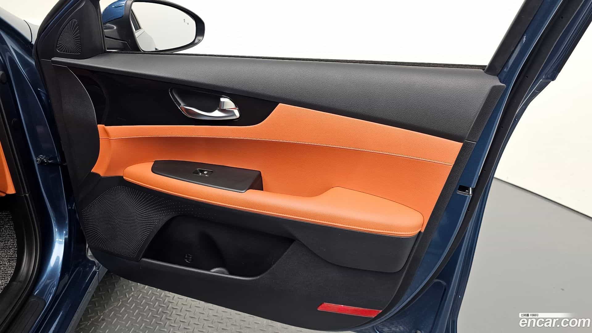 K3 Kia 2022.11-INNER-034