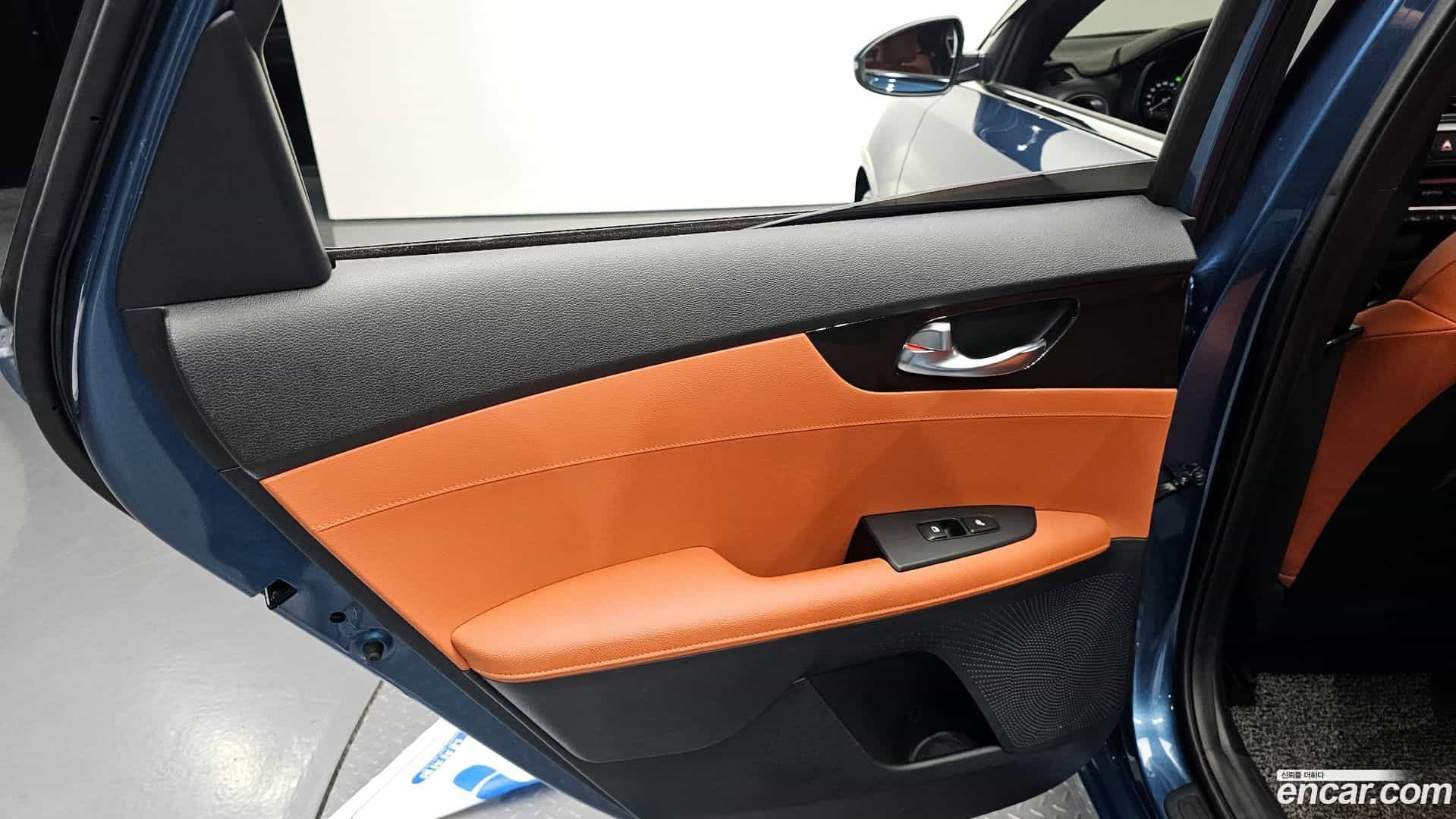 K3 Kia 2022.11-INNER-035