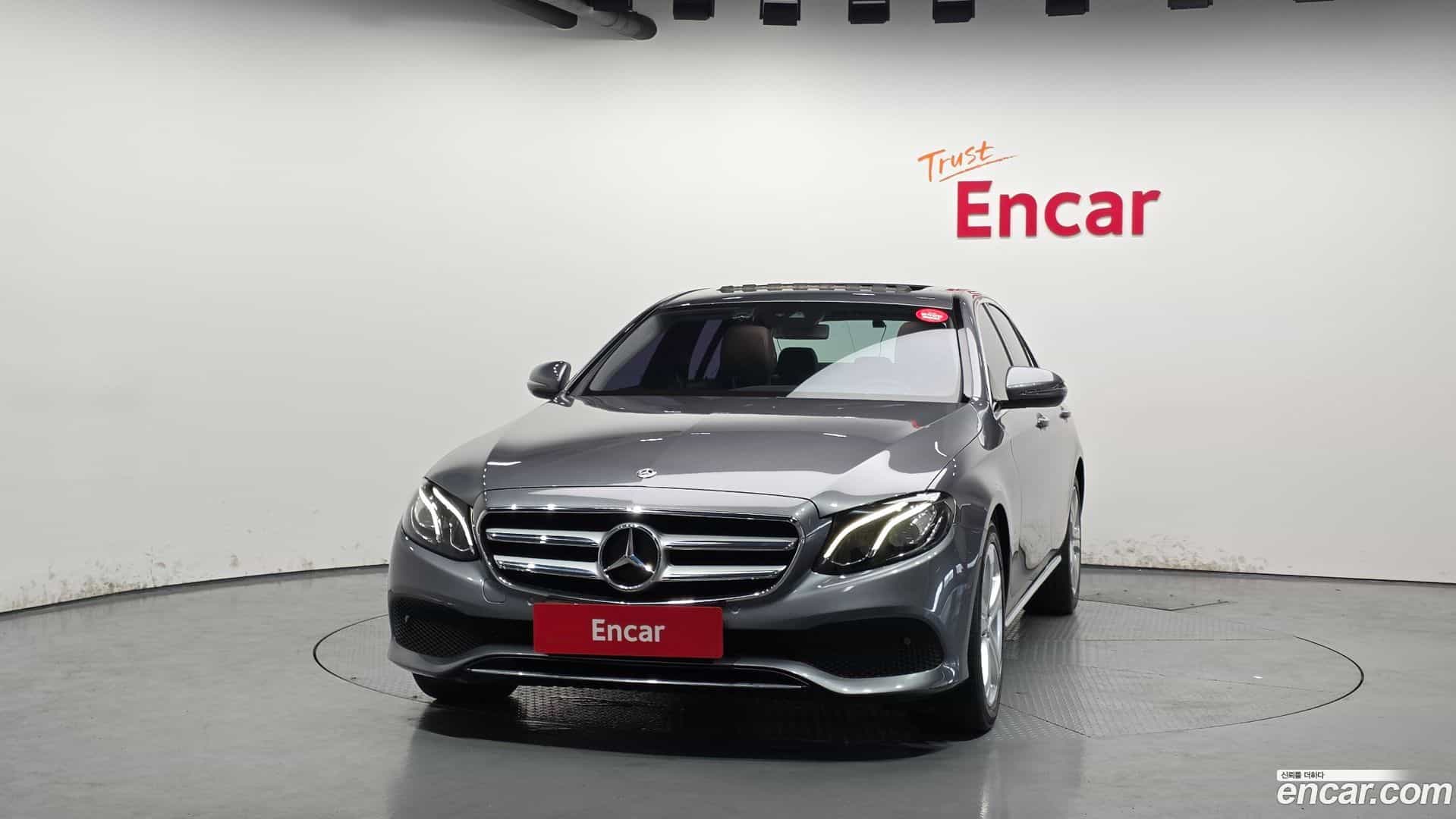 E-Class Mercedes-Benz 2018.2-OUTER-003