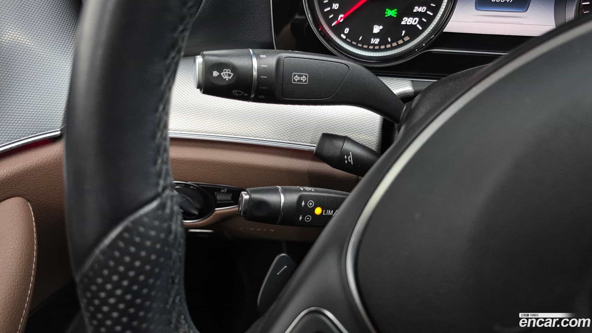 E-Class Mercedes-Benz 2018.2-OPTION-019