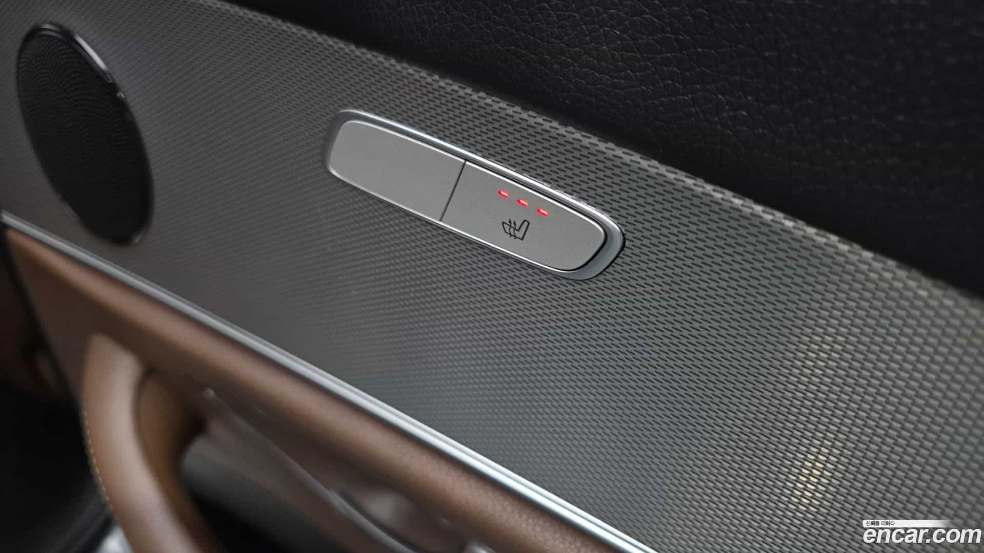E-Class Mercedes-Benz 2018.2-OPTION-023