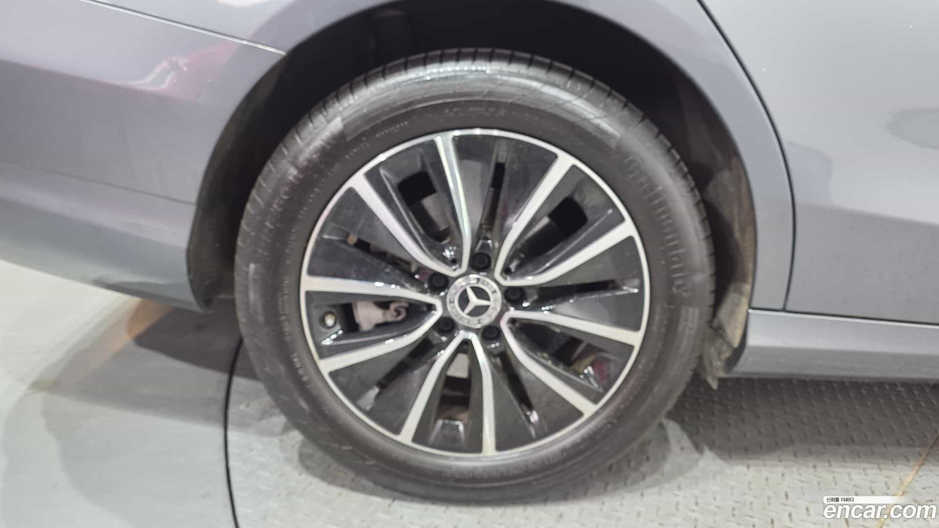 C-Class Mercedes-Benz 2019.9-OUTER-005