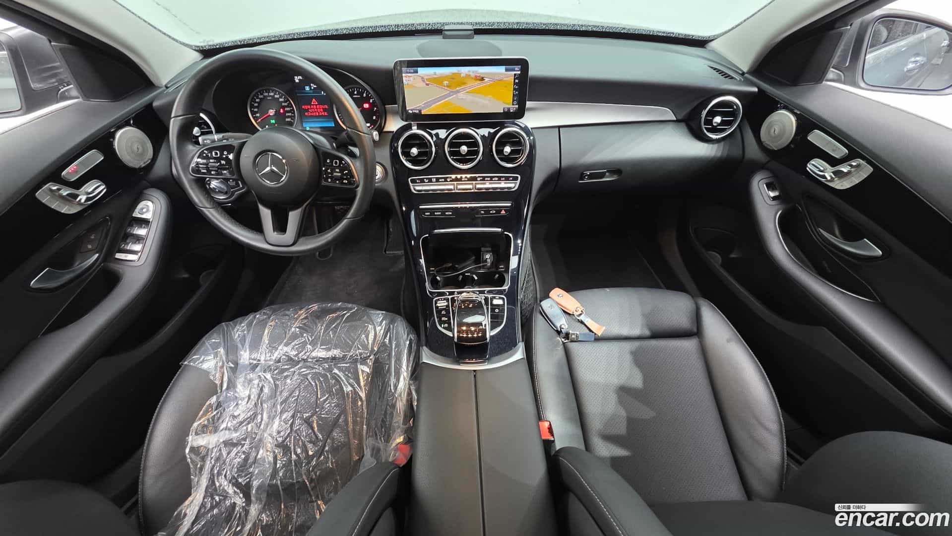 C-Class Mercedes-Benz 2019.9-INNER-007