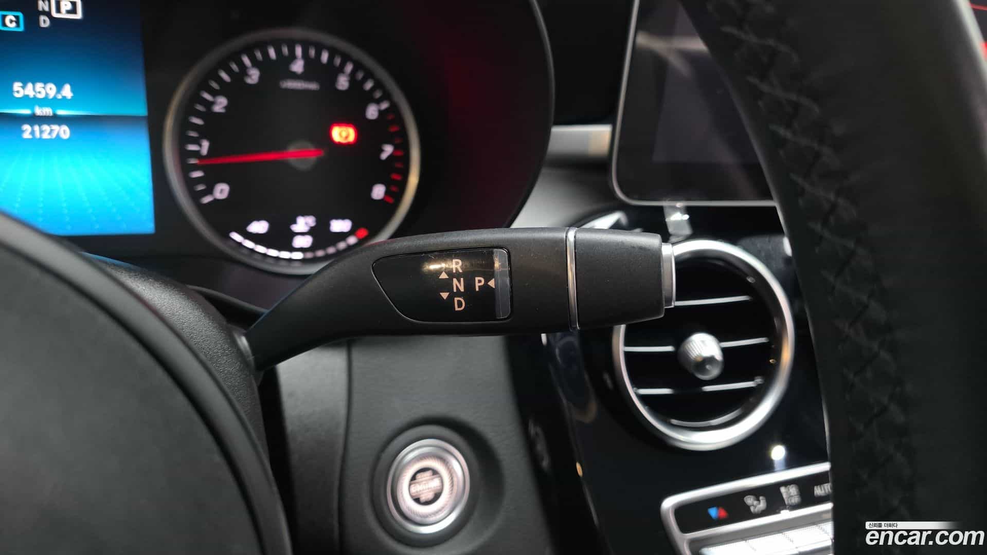 C-Class Mercedes-Benz 2019.9-INNER-009