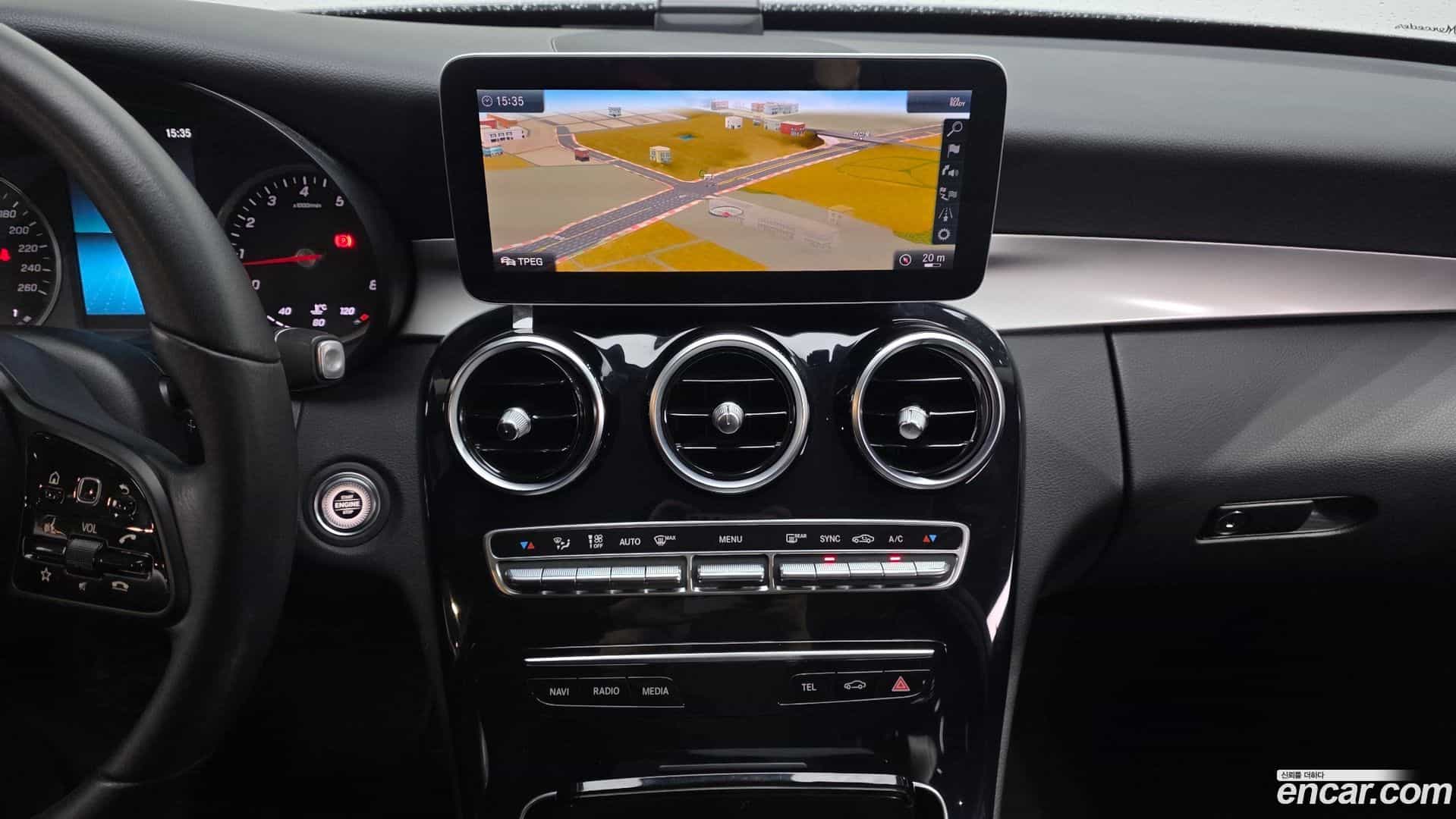 C-Class Mercedes-Benz 2019.9-OPTION-017