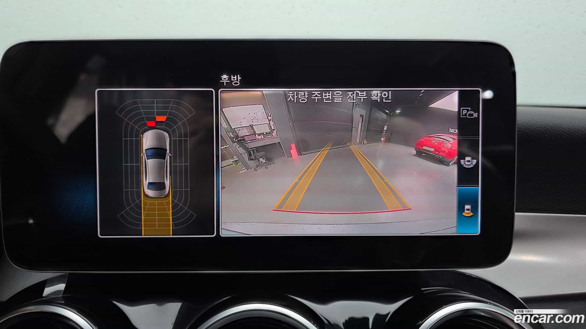C-Class Mercedes-Benz 2019.9-OPTION-019
