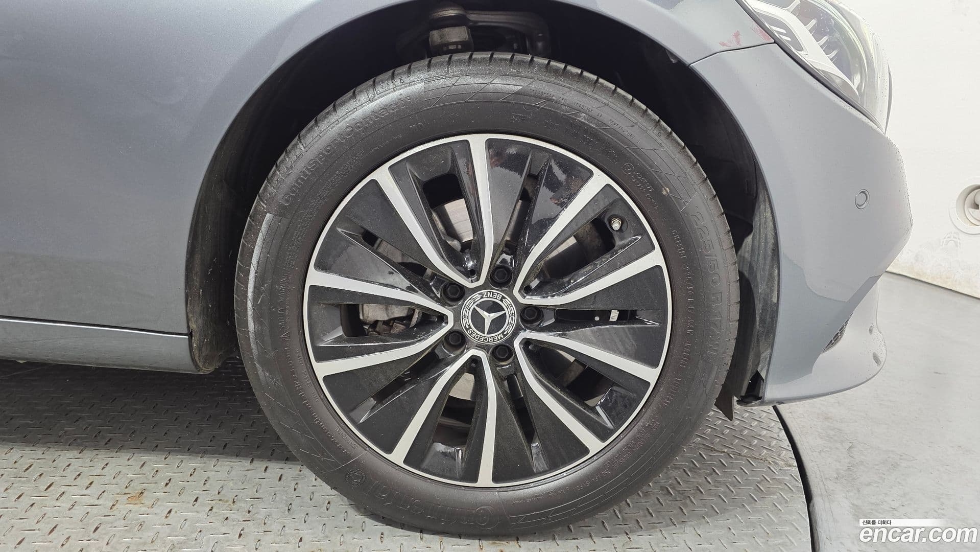 Main__Slider__Photo:C-Class Mercedes-Benz 2019.9-20