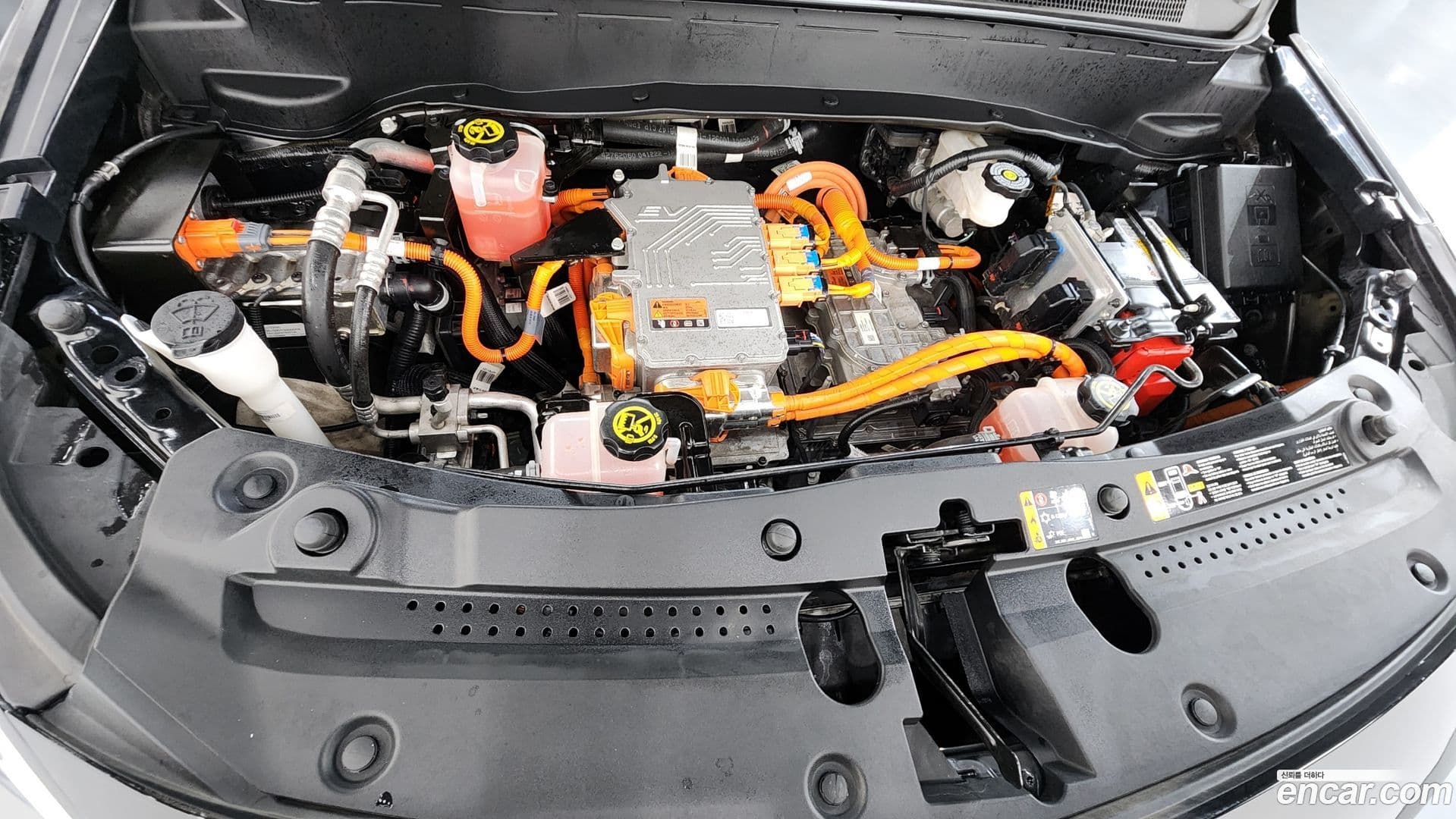 Main__Slider__Photo:볼트 EUV Chevrolet 2022.7-5