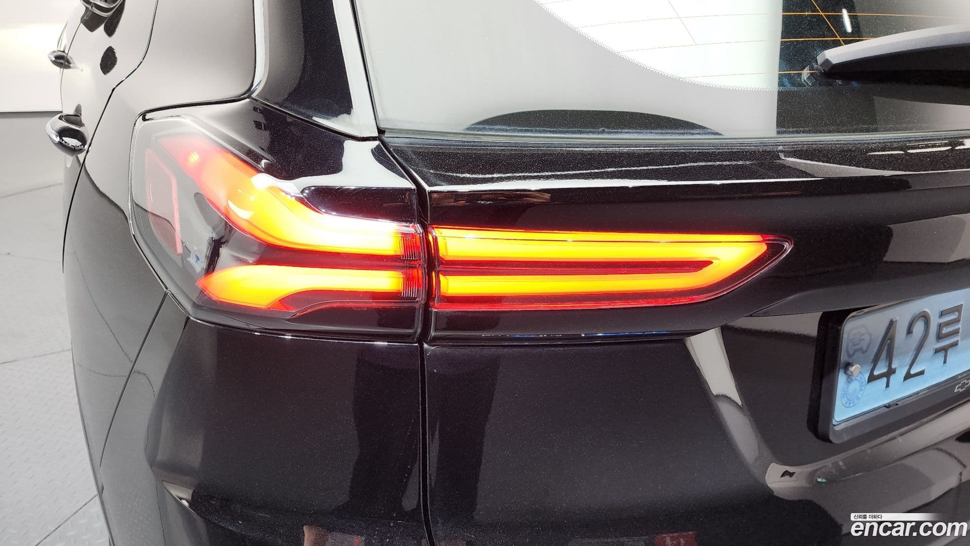 Main__Slider__Photo:볼트 EUV Chevrolet 2022.7-22