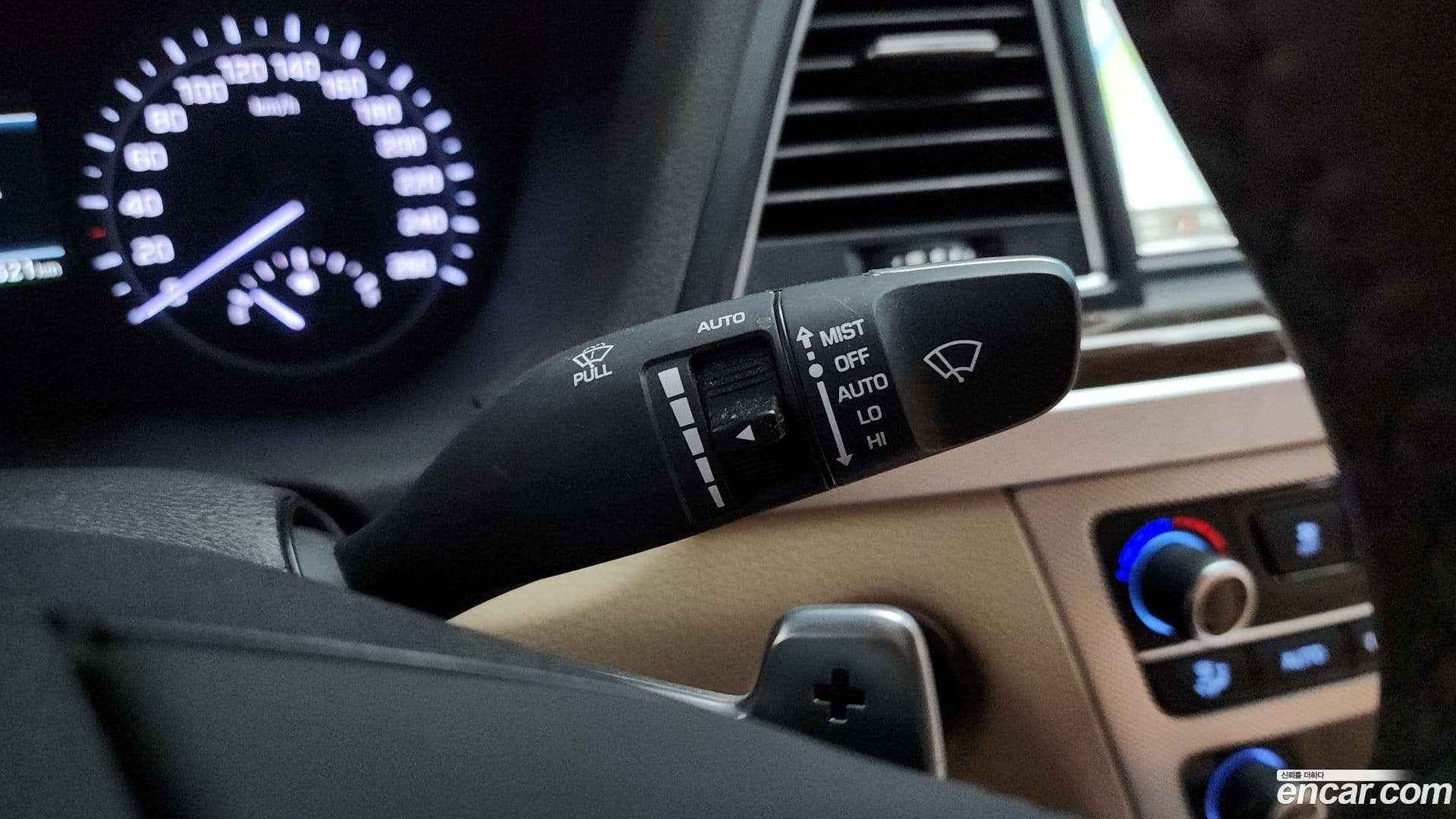 Main__Slider__Photo:G80 Genesis 2019.9-29
