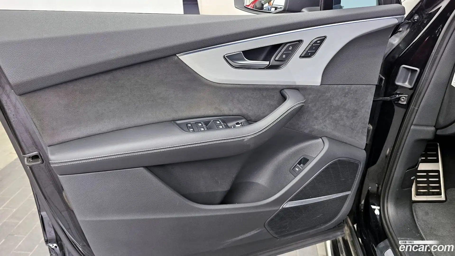 Q7 Audi 2023.4-INNER-034