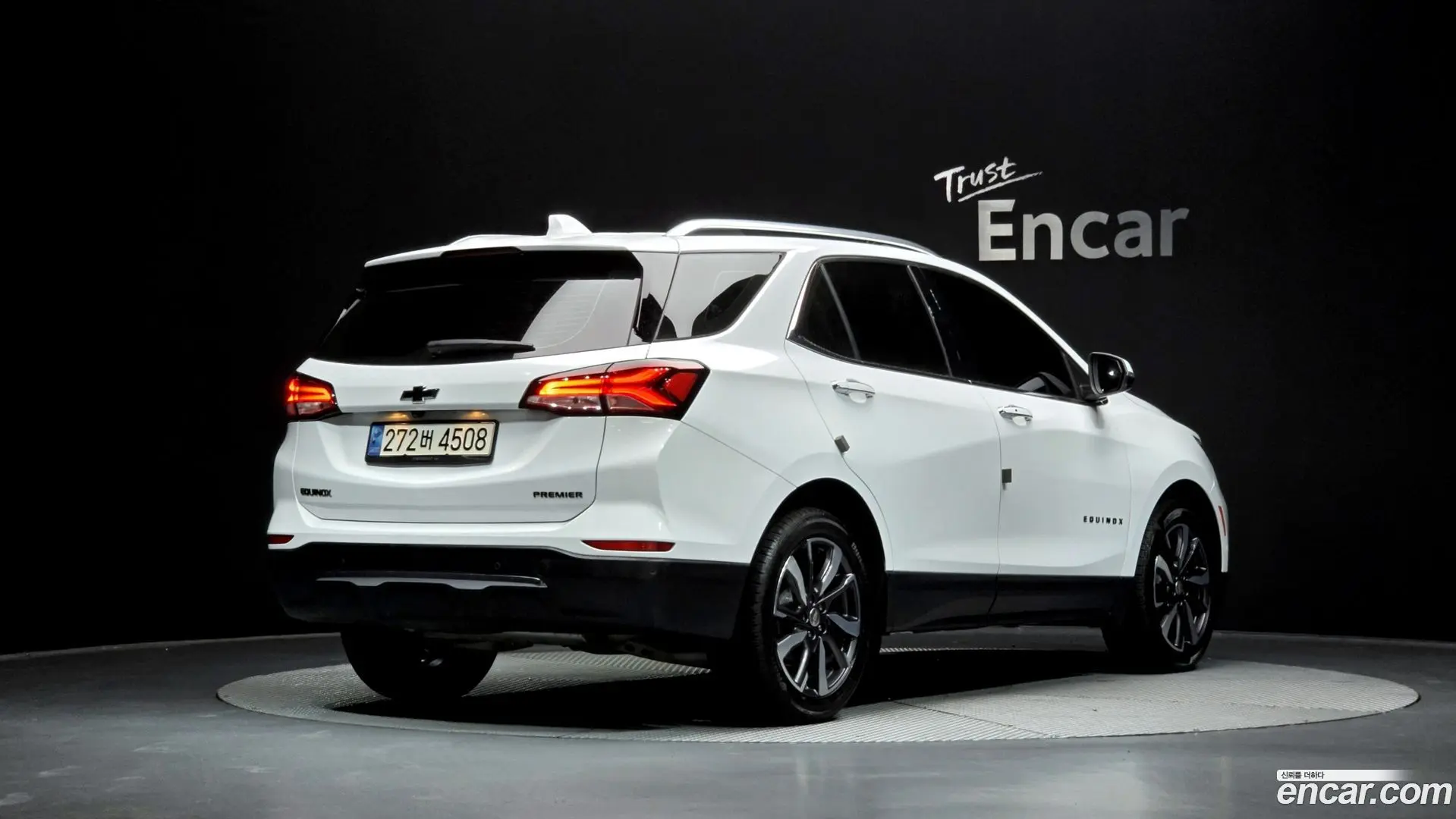 Main__Slider__Photo:Equinox Chevrolet 2022.11-1