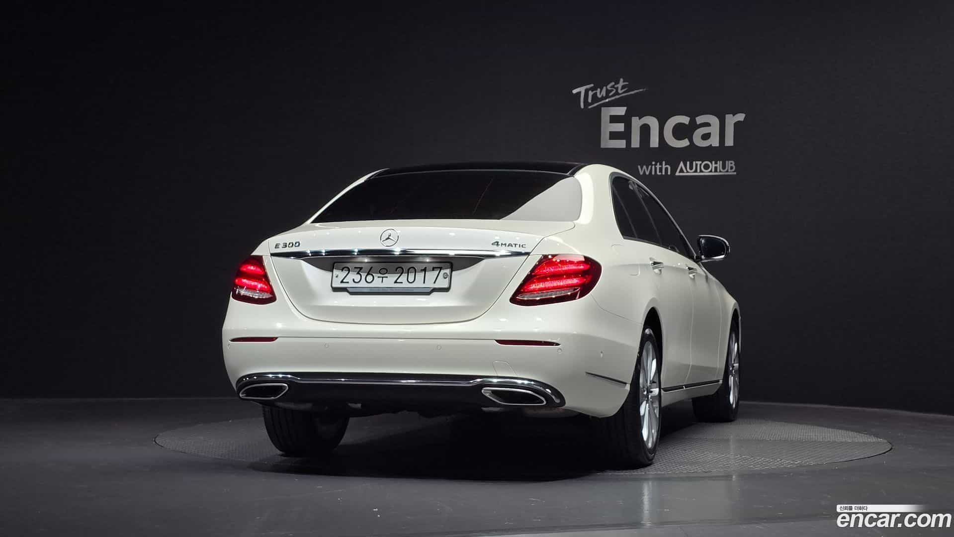 E-Class Mercedes-Benz 2019.8-OUTER-004